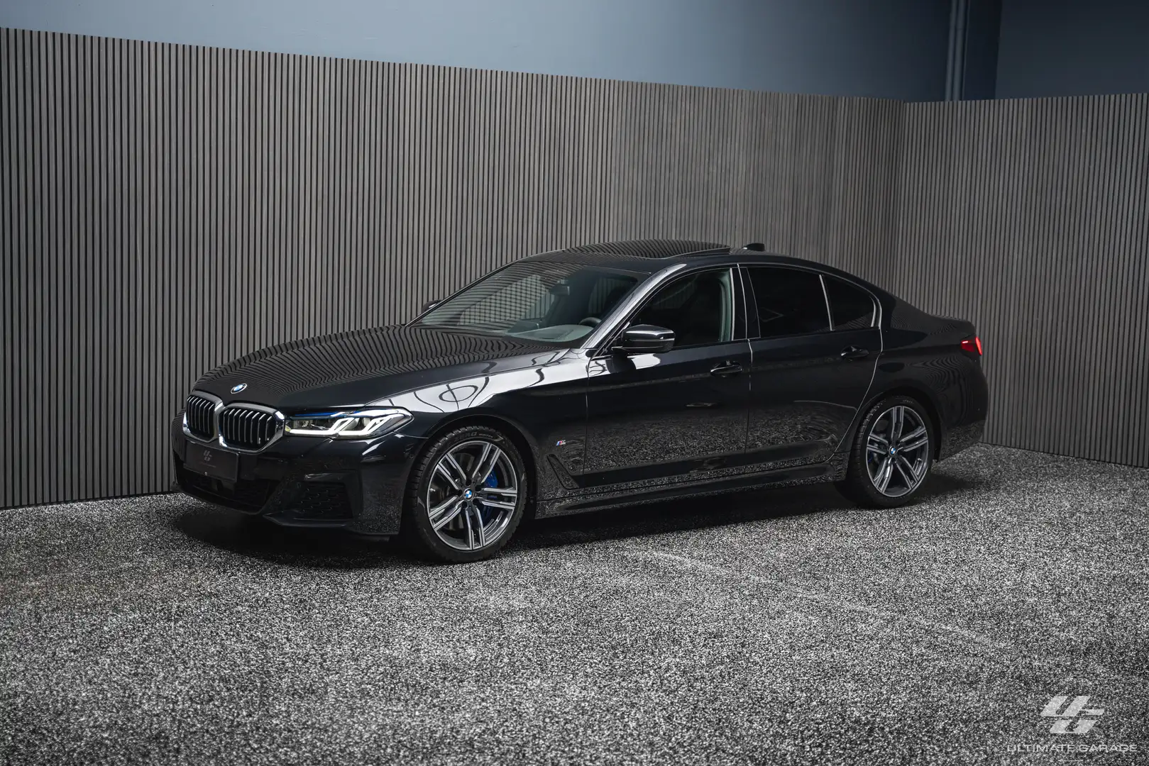 BMW 530 530d M Sport *LCI*LASER*TAUSCH*FINANZIERUNG* Schwarz - 1