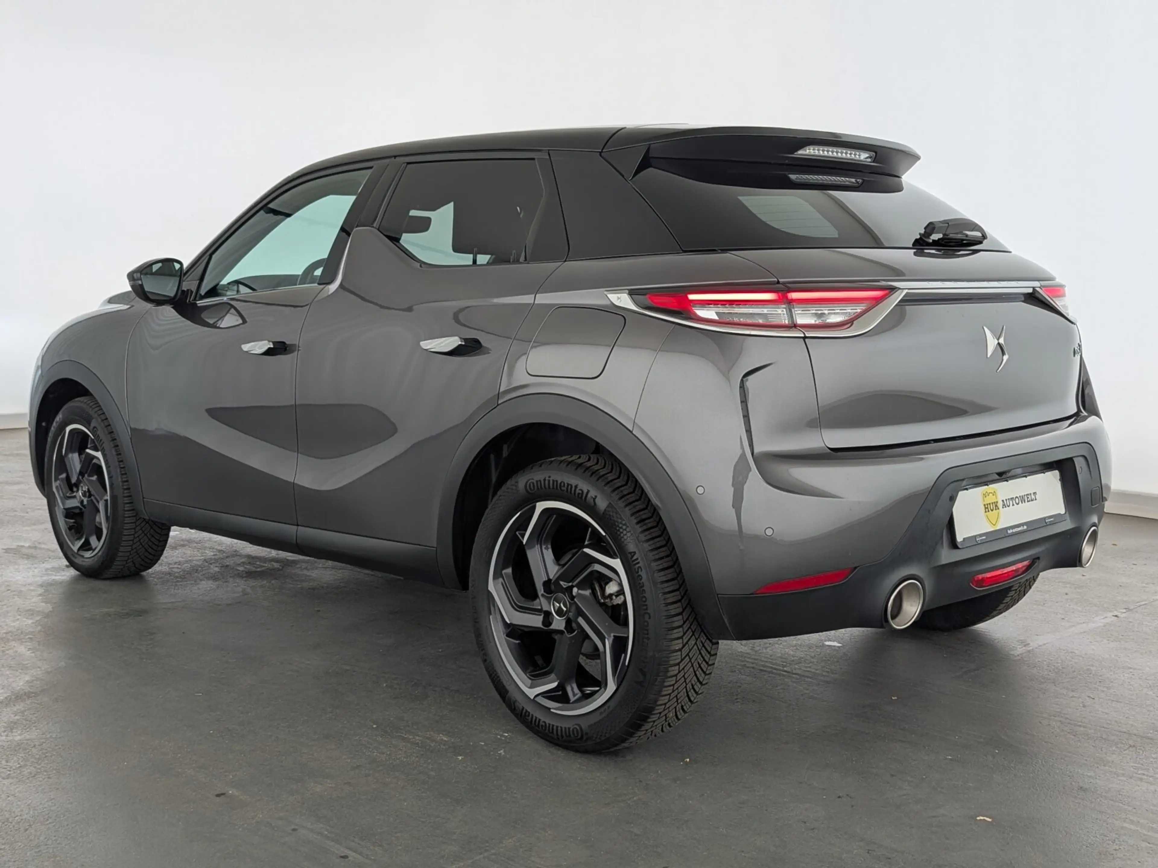 DS Automobiles DS 3 Crossback 3 Crossback 1.2 PureTech 155 Rivoli LED+NAVI+ACC — photo 9