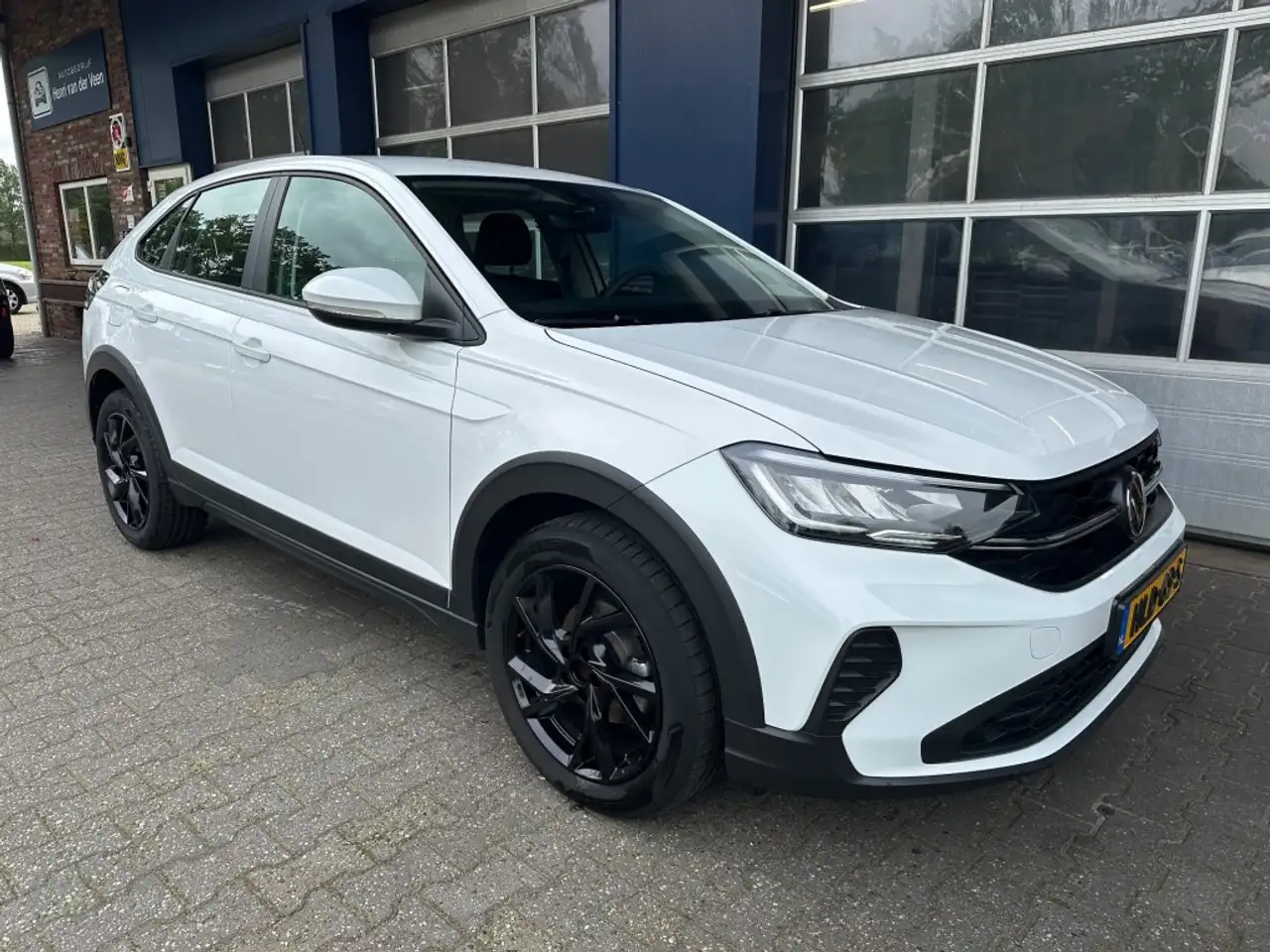 Volkswagen Taigo 1.0 TSI Edition, Carplay, Cruise controle, Led, AL, миниатюра 4