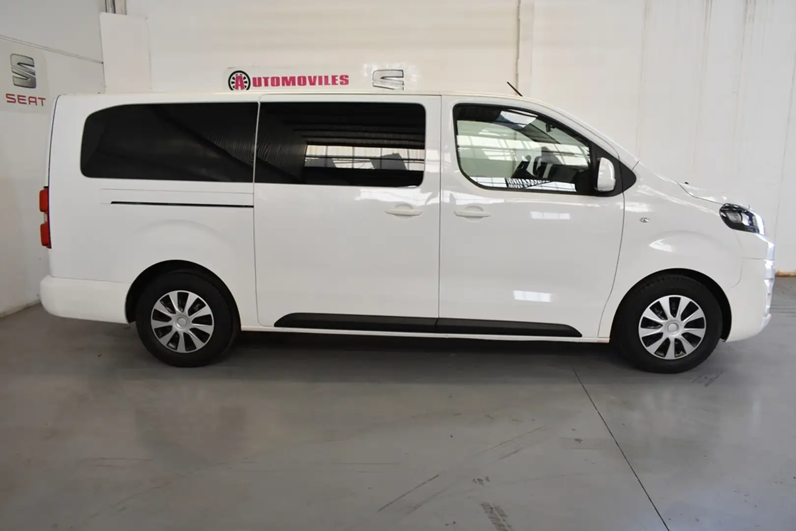 Citroen Jumpy Fg. Isotermo BlueHDI Talla M 120 Blanco - 2