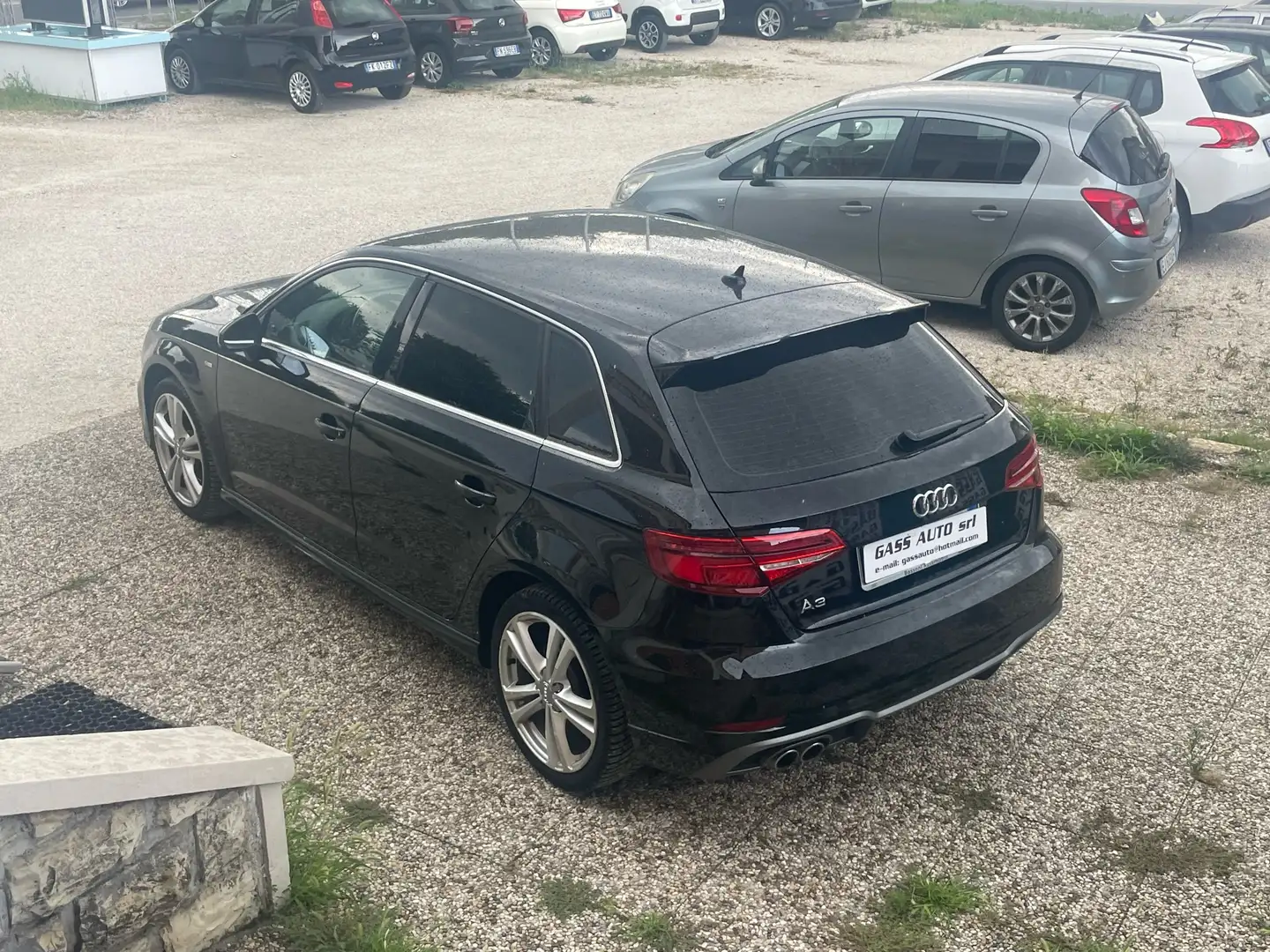 Audi A3 Sportback 35 2.0 tdi Admired 150cv s-tronic SLINE Nero - 1
