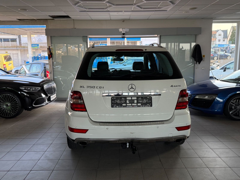 Mercedes-Benz ML 350 CDI 4Matic Sport Pak AHK NAVI PDC Luftfed — photo 8