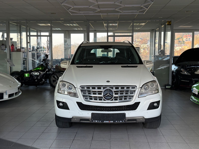 Mercedes-Benz ML 350 CDI 4Matic Sport Pak AHK NAVI PDC Luftfed — photo 7