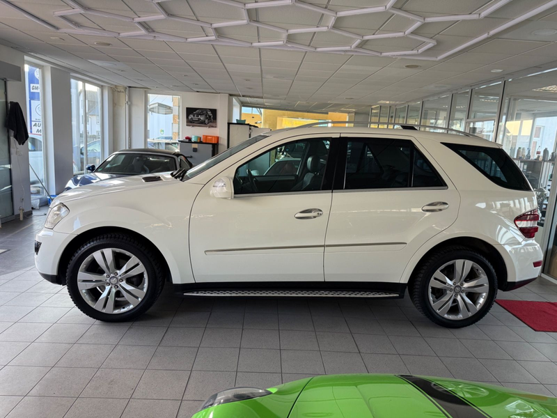 Mercedes-Benz ML 350 CDI 4Matic Sport Pak AHK NAVI PDC Luftfed — photo 5