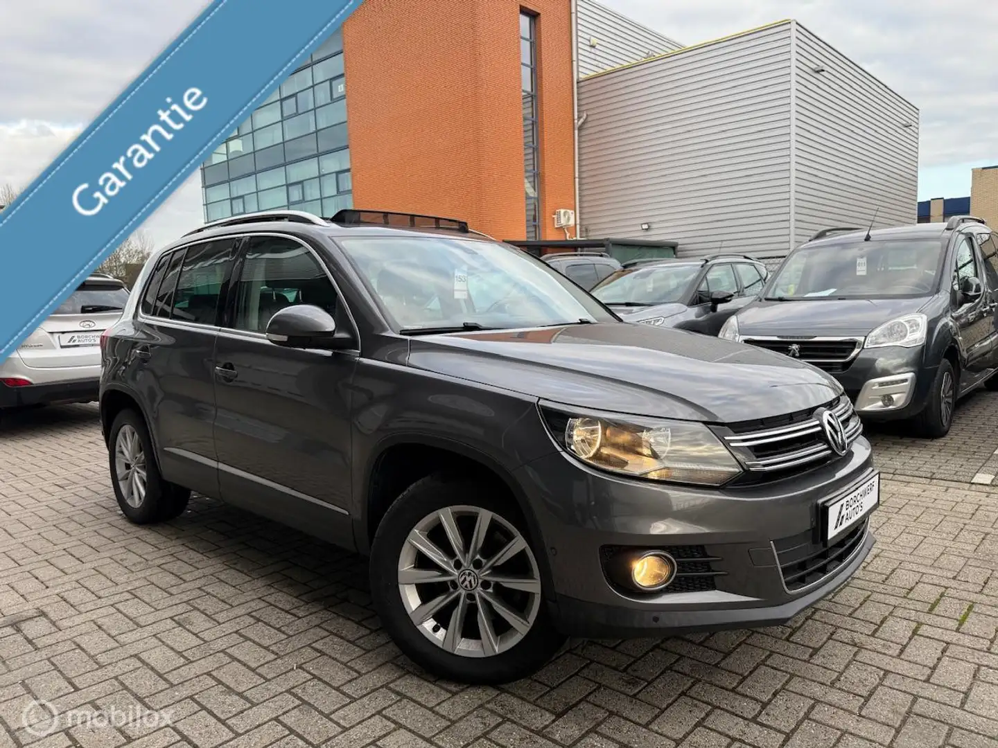 Volkswagen Tiguan 2.0 TDI | 94.000 KM | 1 JAAR GARANTIE - 1