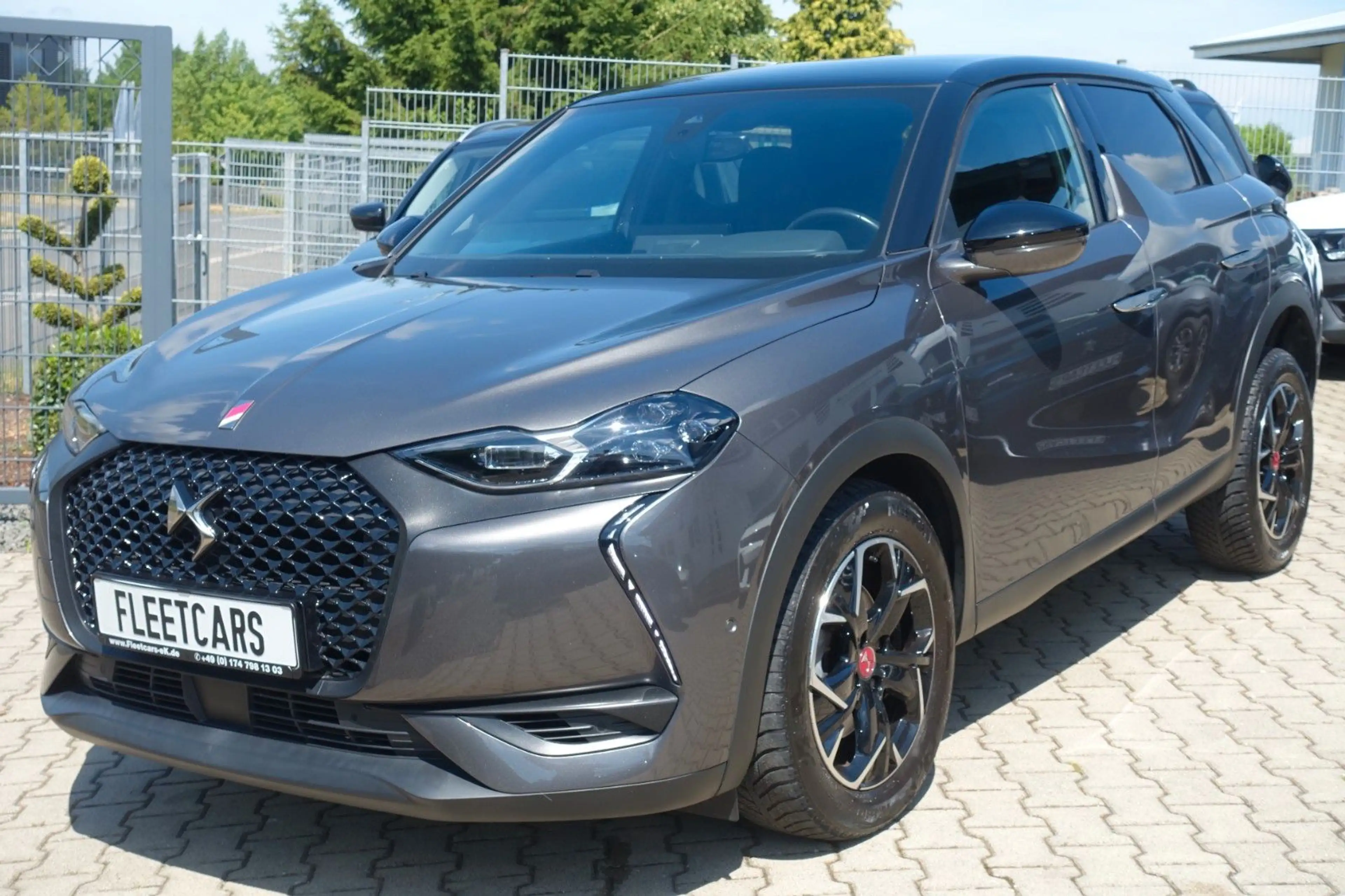 DS Automobiles DS 3 Crossback So Chic -NAVI -Einparkhilfe-Kamera