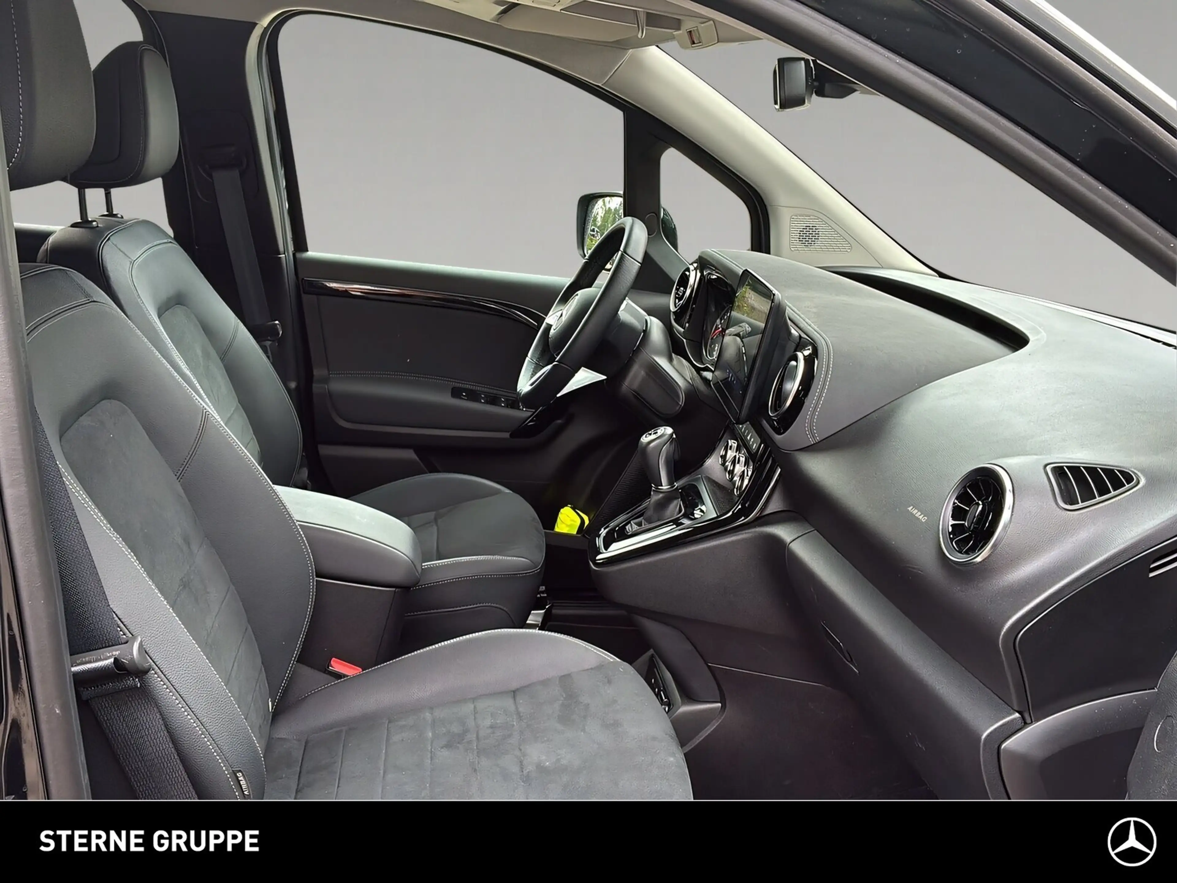 Mercedes-Benz T-Class T 180 PROGRESSIVE EDITION/LED/NAVI/PARK-PACKET BC — photo 11