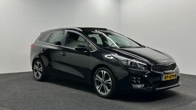 Kia Ceed view 3