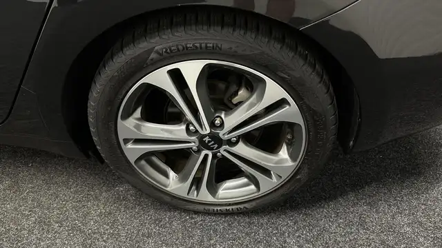 Kia Ceed view 12