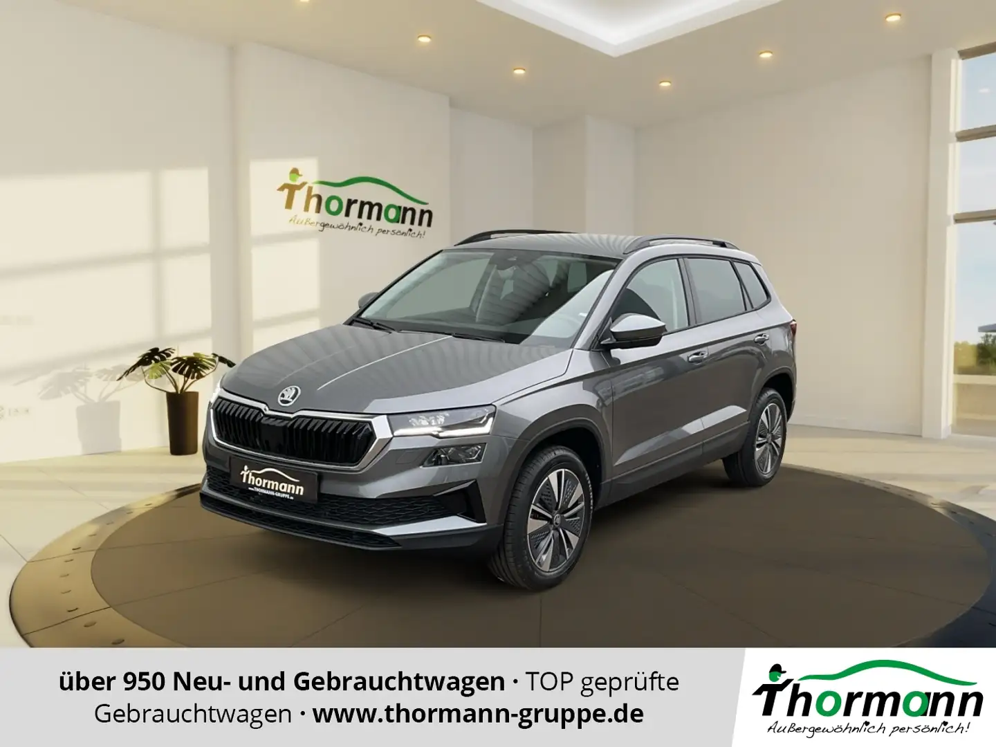 Skoda Karoq 1.5 TSI  Tour DSG ACC SpurH AHK LED Gris - 1