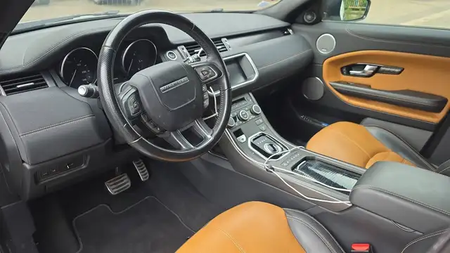 Land Rover Range Rover Evoque view 8