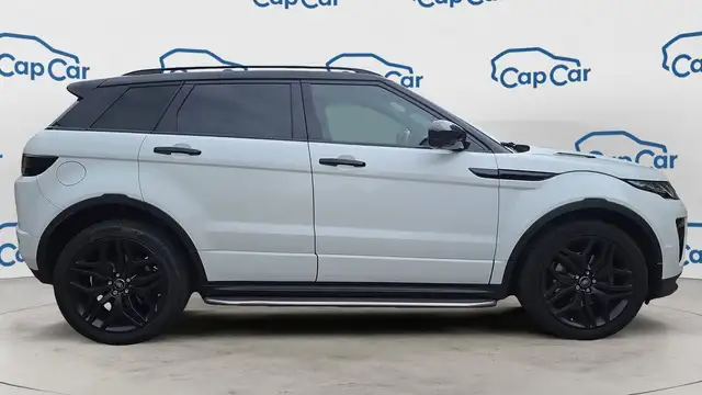 Land Rover Range Rover Evoque view 4