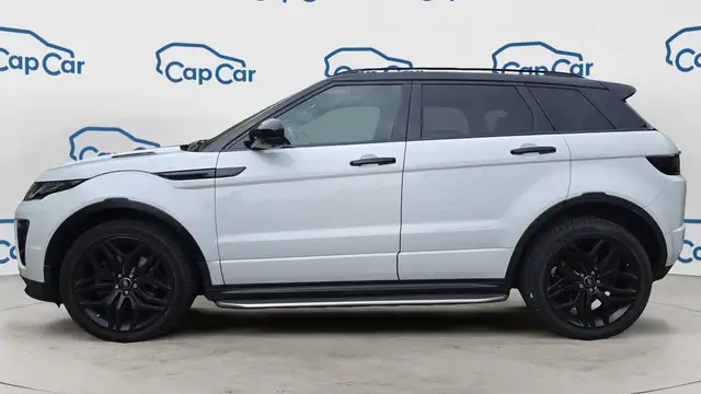 Land Rover Range Rover Evoque view 2