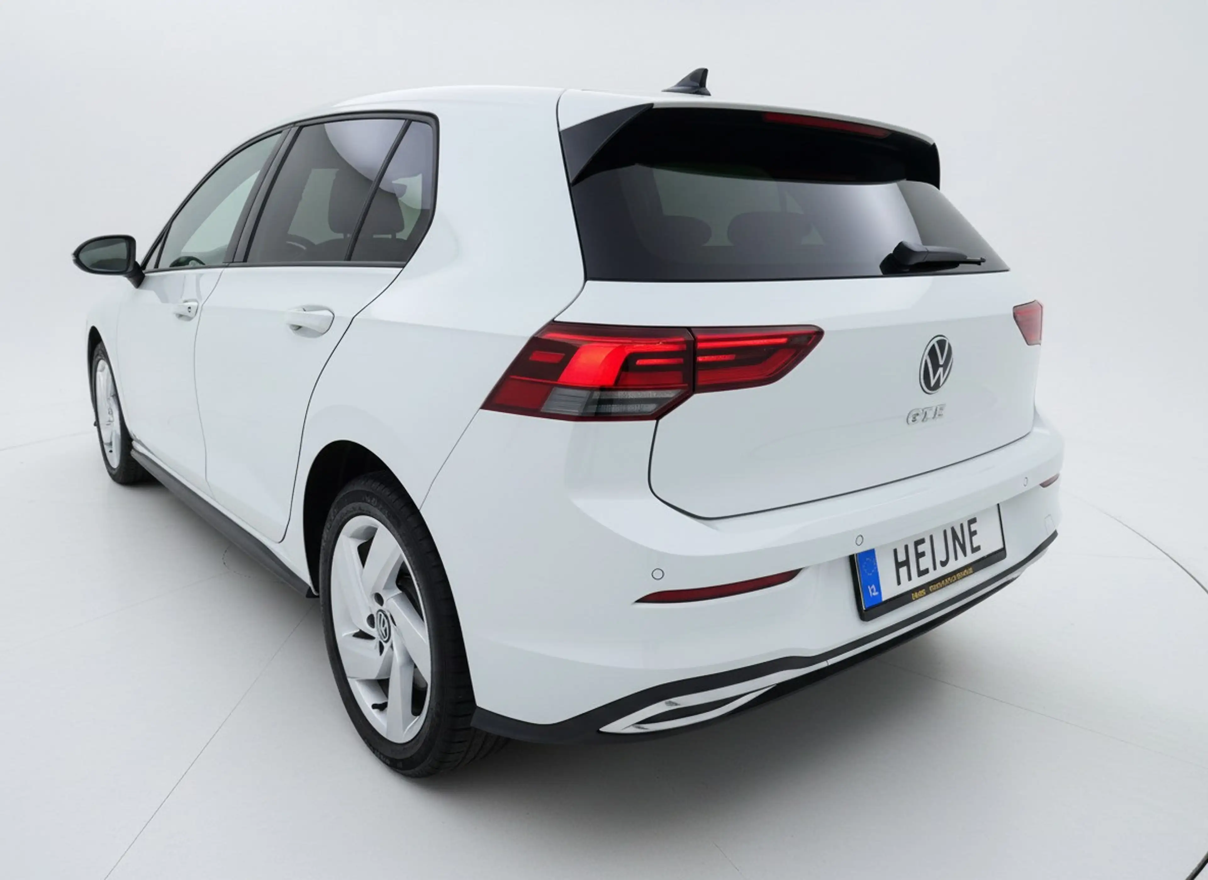 Volkswagen Golf GTE 245PK HYBRID SPORT CARPLAY/ACC/SFEERVERL/STUURVERW — photo 11