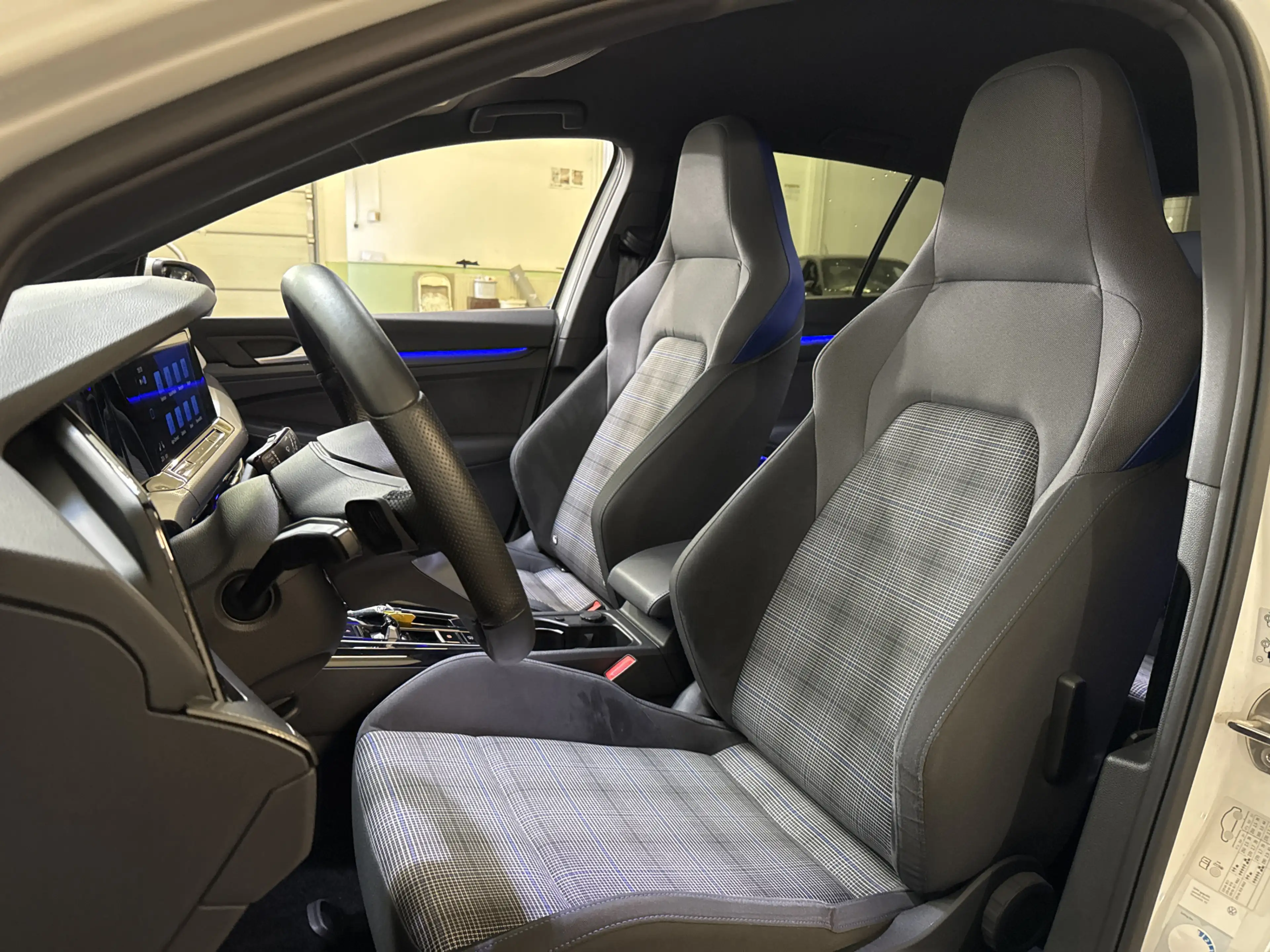 Volkswagen Golf GTE 245PK HYBRID SPORT CARPLAY/ACC/SFEERVERL/STUURVERW — photo 15