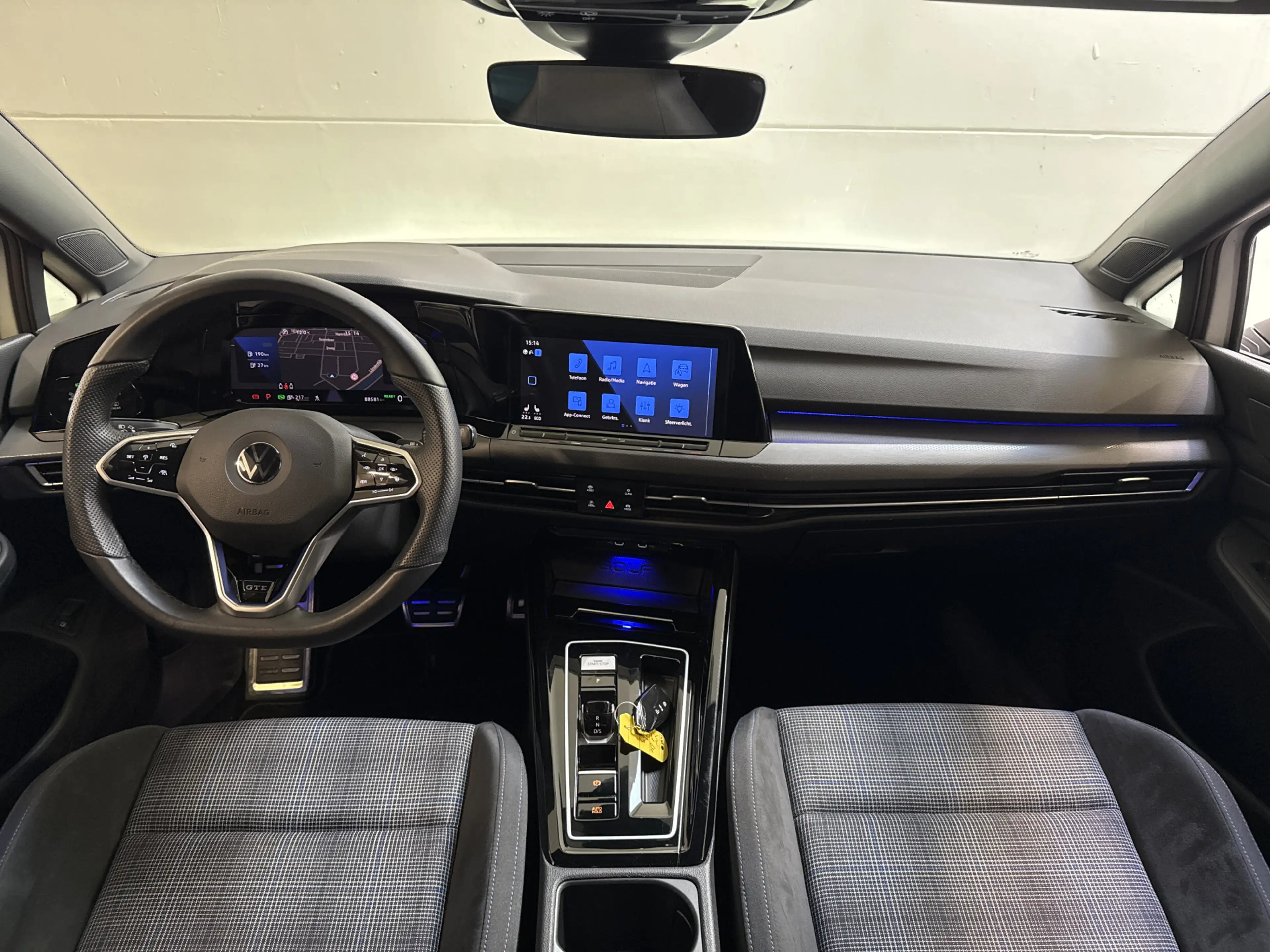 Volkswagen Golf GTE 245PK HYBRID SPORT CARPLAY/ACC/SFEERVERL/STUURVERW — photo 2