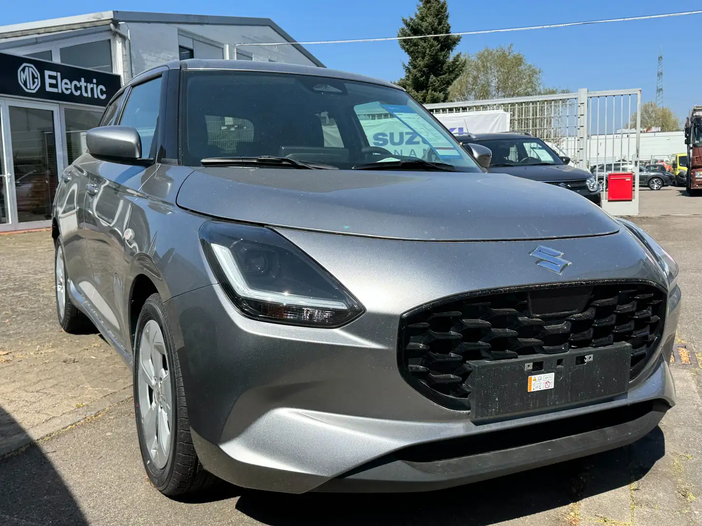 Suzuki Swift Automatik Comfort* ab monatlich 194,98€* Silber - 2