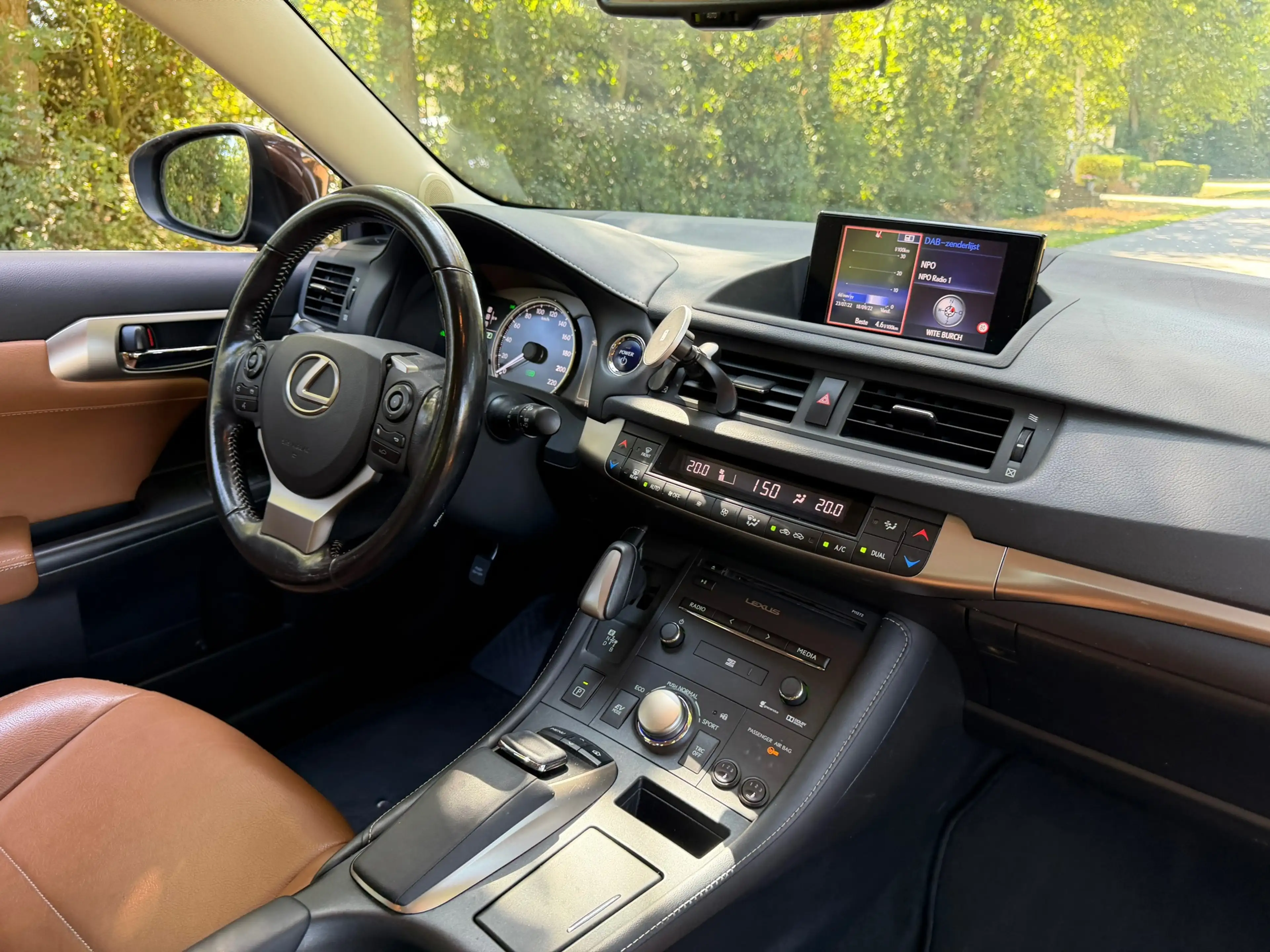 Lexus CT 200h Business Line | Camera + Goed onderhouden Nu € 12. — photo 3