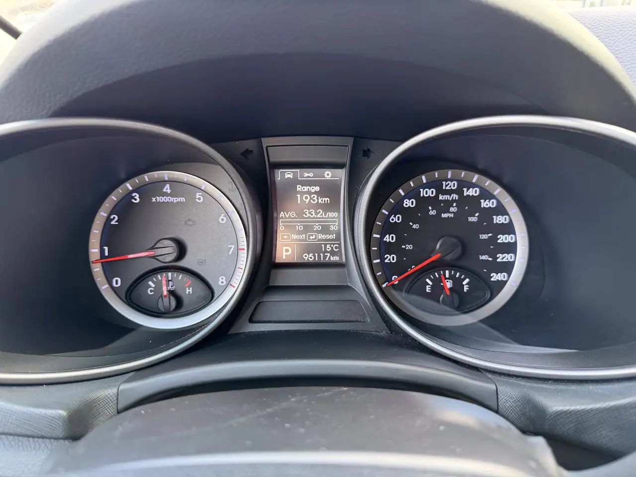 Hyundai SANTA FE снимка Hyundai SANTA FE