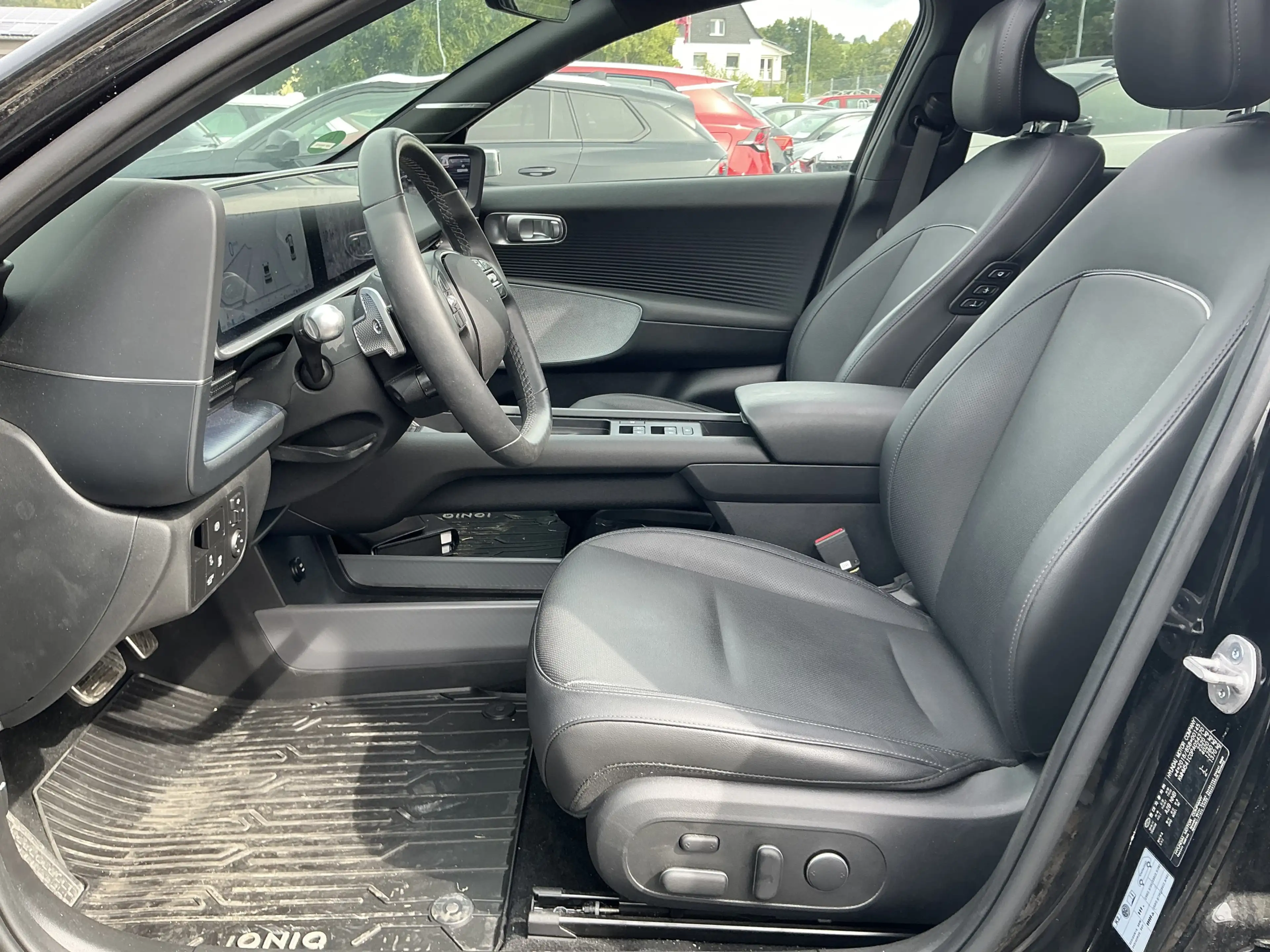 Hyundai IONIQ 6 Uniq Leder Pano Memory BOSE ACC LED 4WD — photo 11