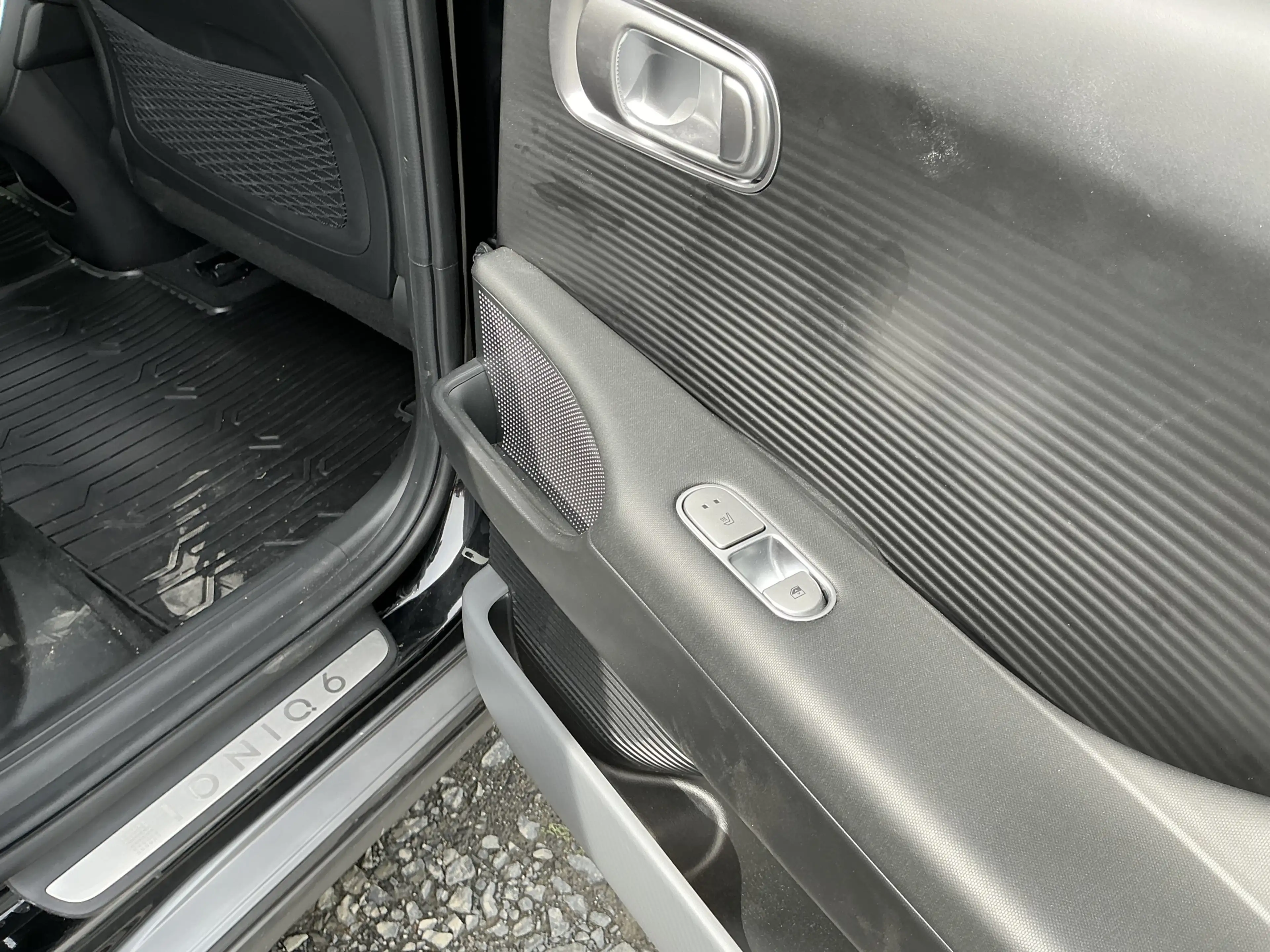 Hyundai IONIQ 6 Uniq Leder Pano Memory BOSE ACC LED 4WD — photo 5