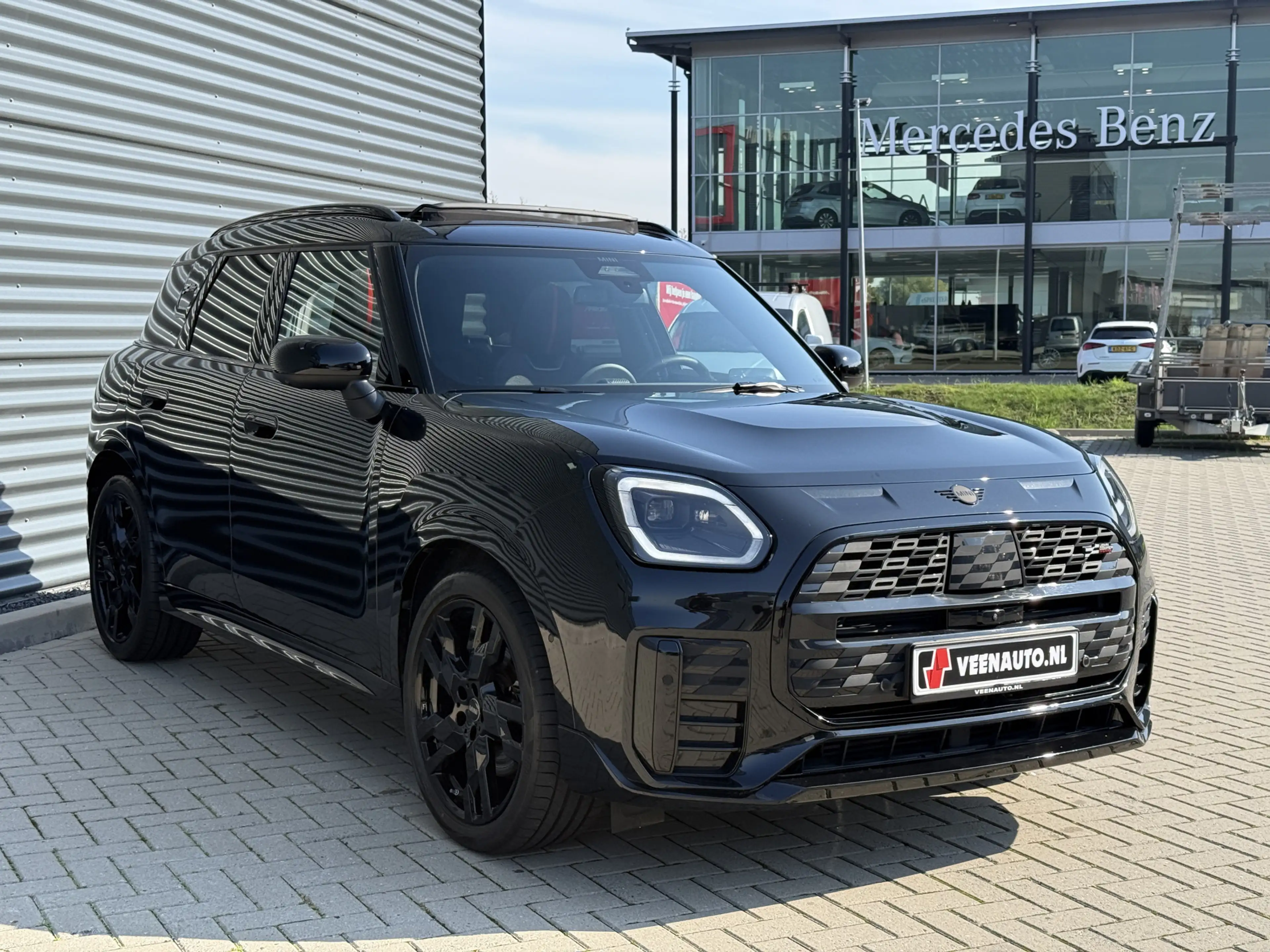 MINI John Cooper Works Countryman 1.5 C L — photo 3