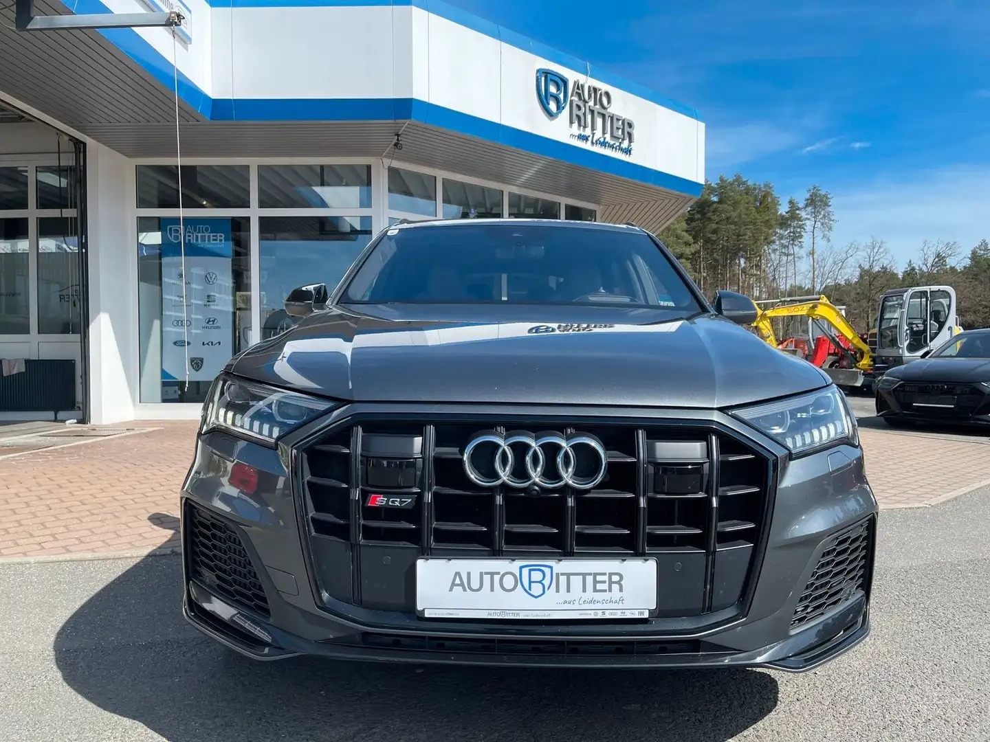 Audi SQ7 4.0 TDI Bose|AHK|Pano|HeadUp|S-Sitze Grau - 2