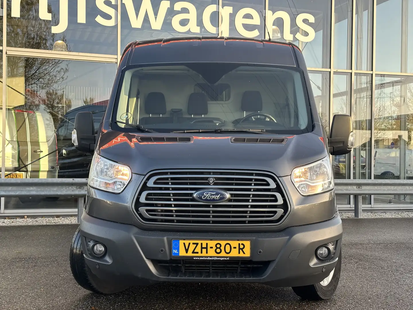 Ford Transit 350 2.0 TDCI L2 H2 Trend Automaat | Stoelverw. | S Grijs - 2