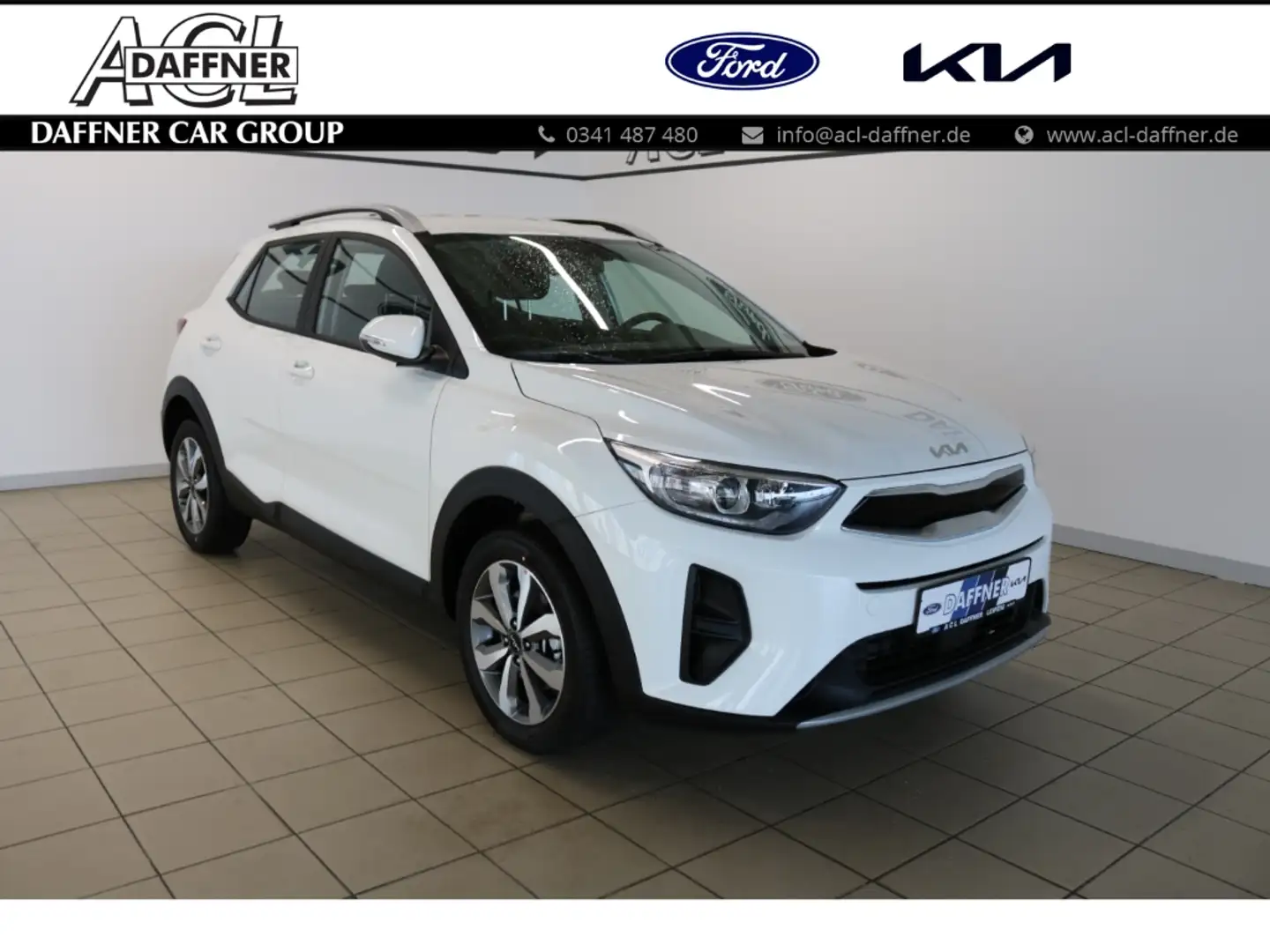 Kia Stonic Vision 1.0 T-GDI Navi,Kamera,PDC, SHZ,DAB Weiß - 1