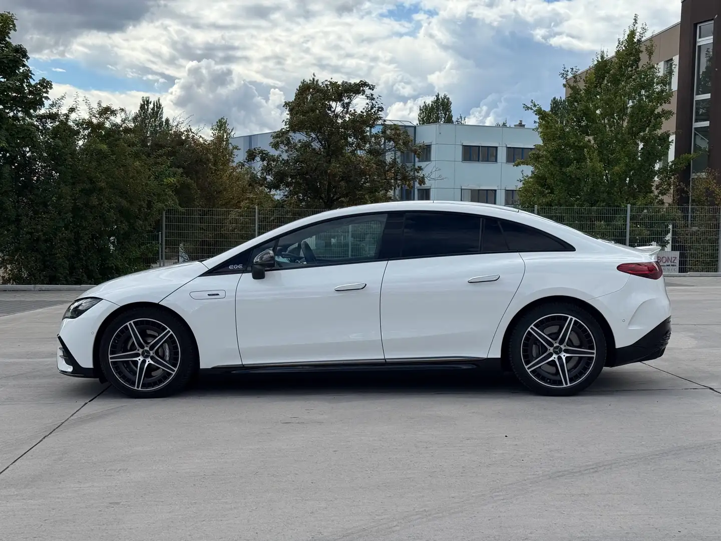 Mercedes-Benz EQE 53 AMG EQE 53 4Matic+ Biały - 1