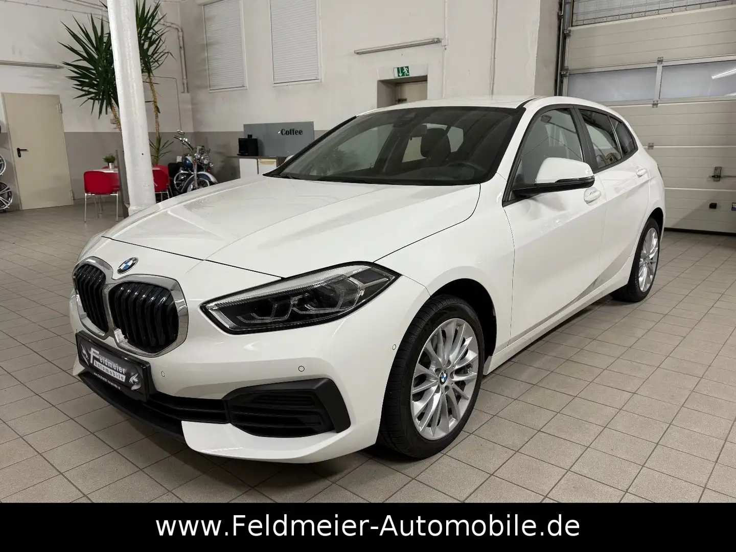 BMW 116 i Advantage*Komfort*Kamera*LED*Navi*Digital* Blanc - 1