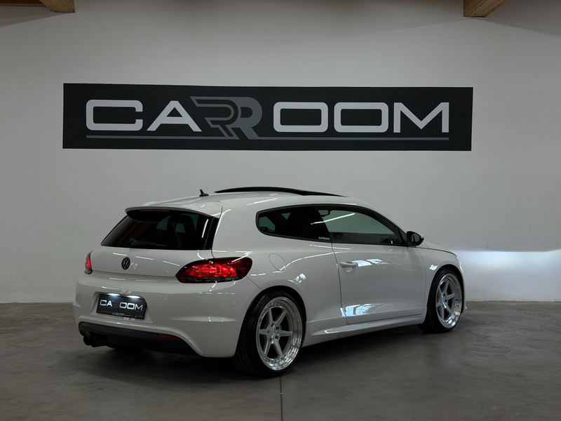 Volkswagen Scirocco Scirocco 1,4 Sky Edition TSI BMT Sky Edition — photo 2