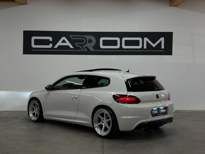 Volkswagen Scirocco Scirocco 1,4 Sky Edition TSI BMT Sky Edition — photo 4