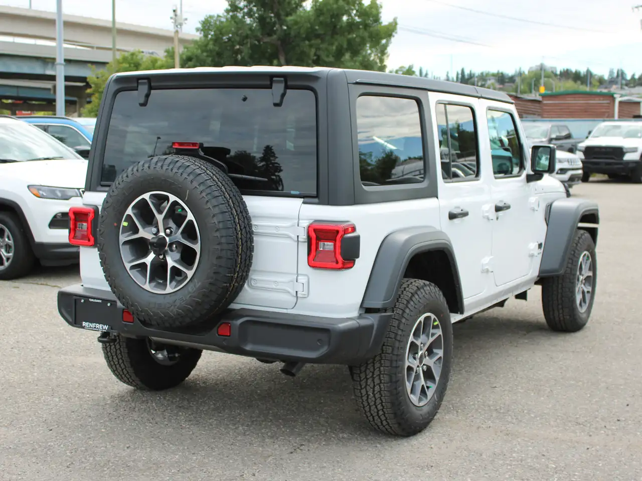 Jeep Wrangler снимка Jeep Wrangler