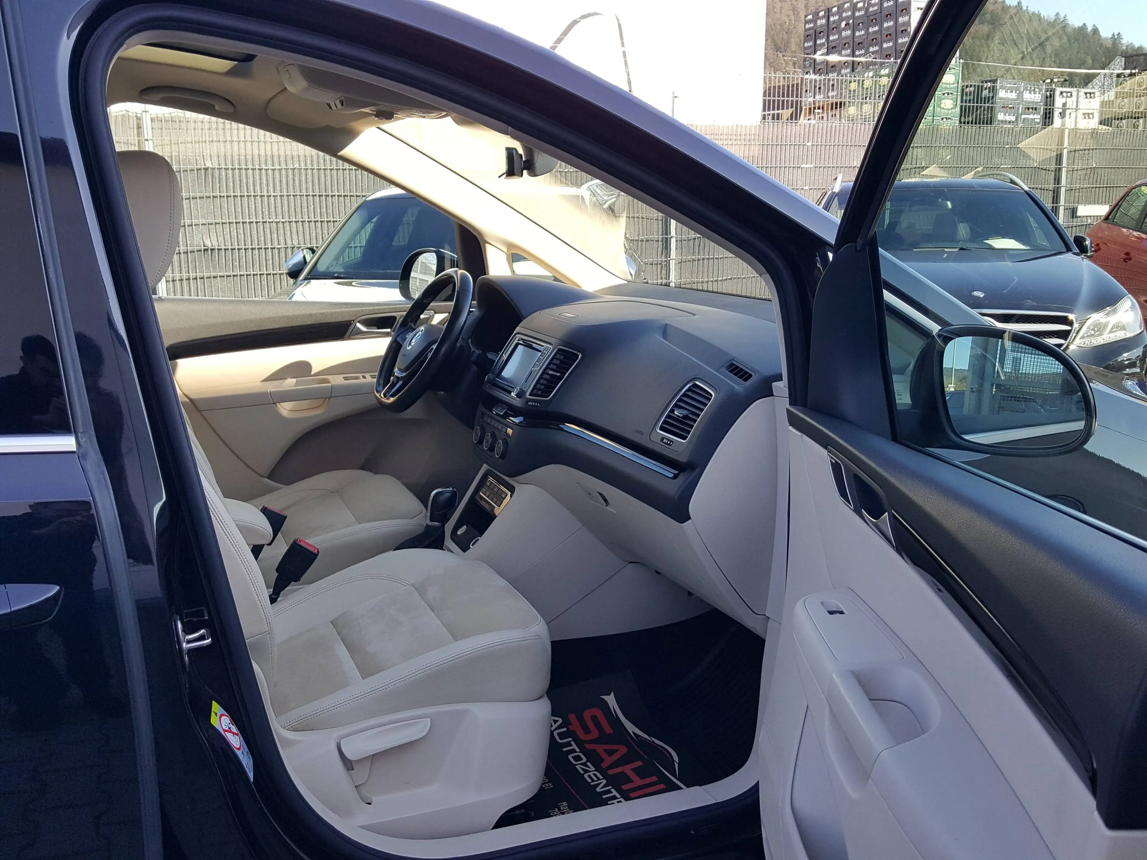 Volkswagen Sharan 2.0 TDI DSG Highline 7-Sitzer Stdhzg Pano ACC+TOT+SPUR AHK RFK — photo 15