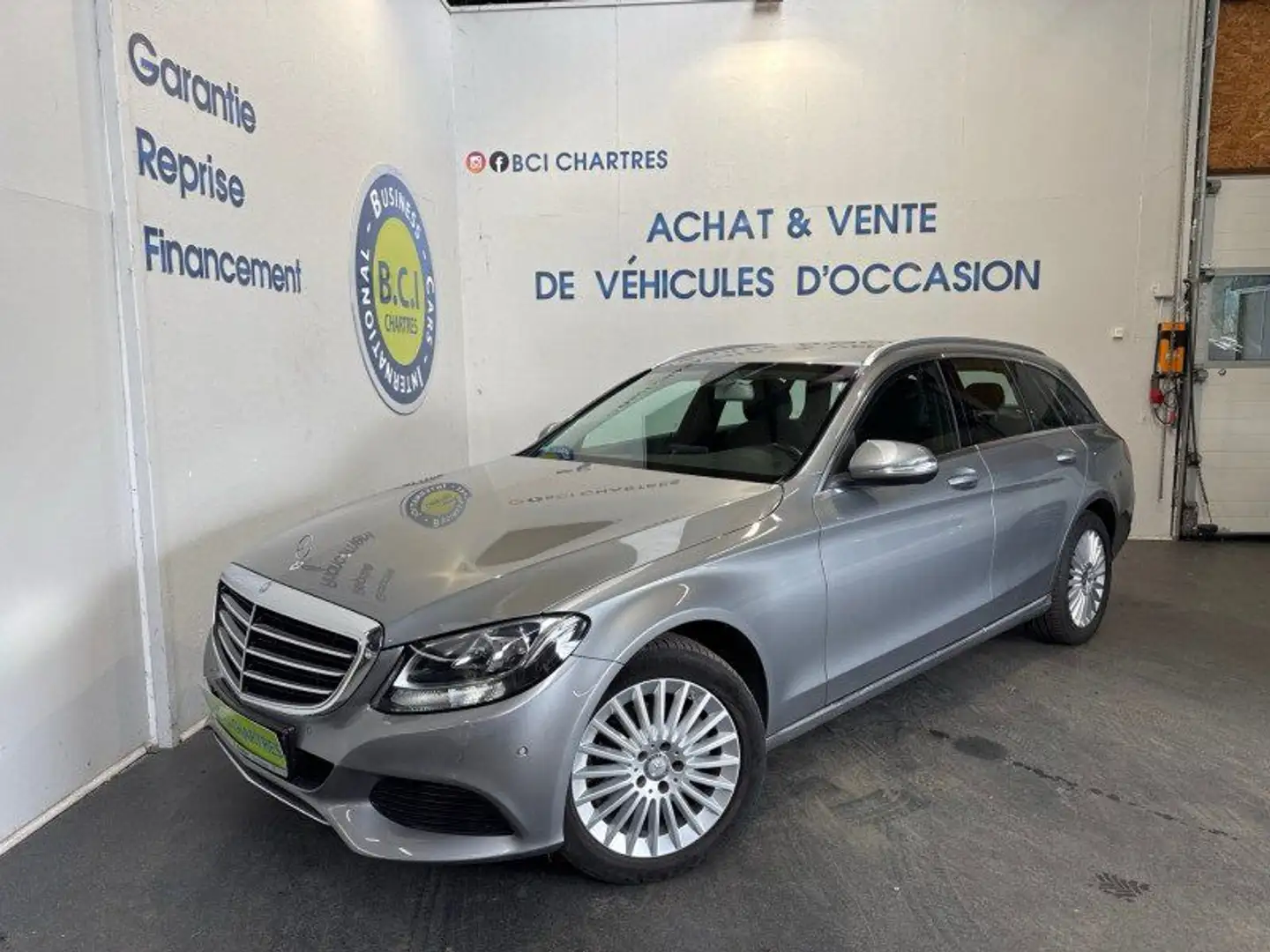 Mercedes-Benz C 180 BREAK 180 AVANTGARDE EXECUTIVE 7G-TRONIC %2B Gris - 1