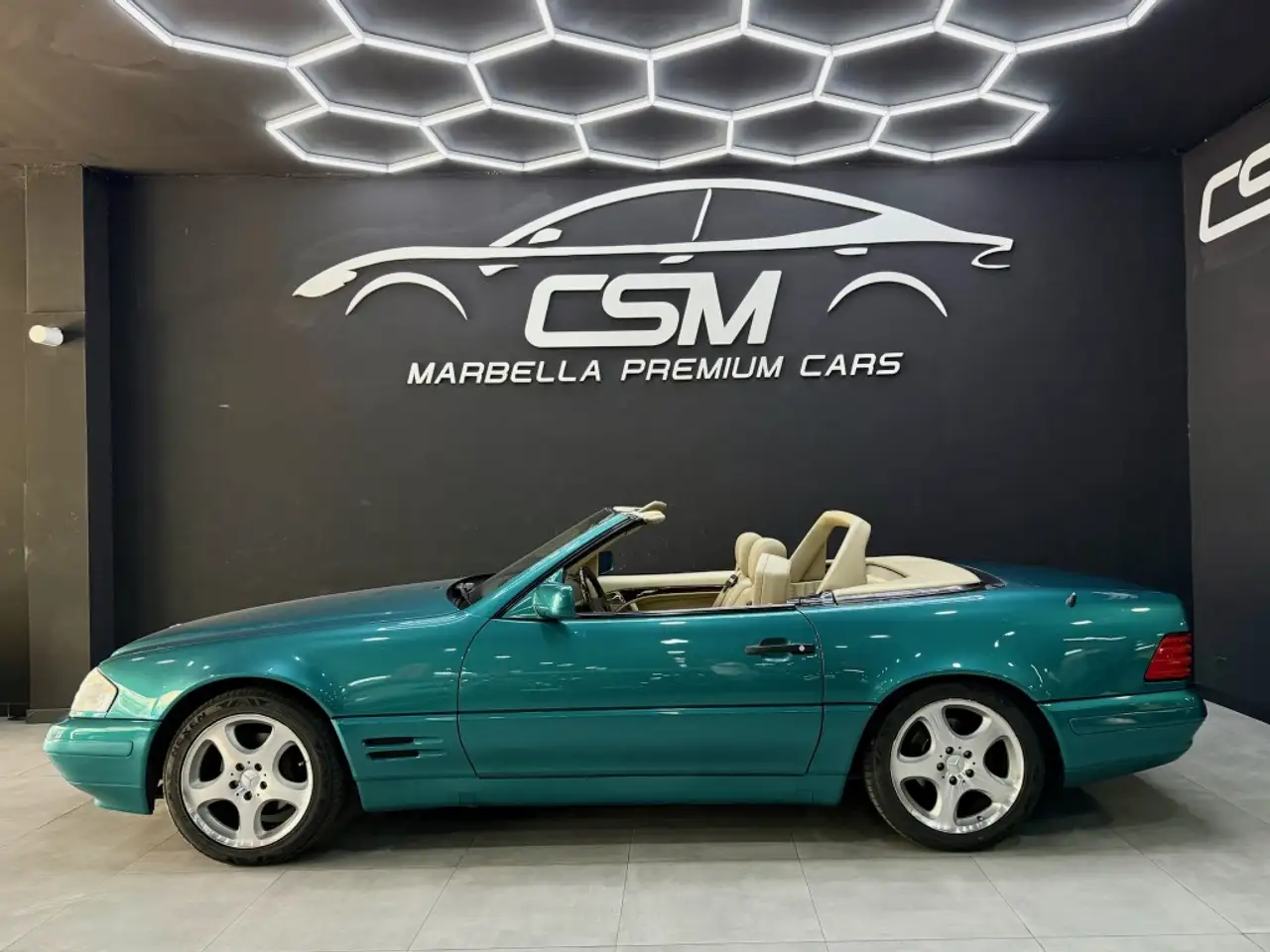 Mercedes-Benz SL 43 AMG 320, foto 4