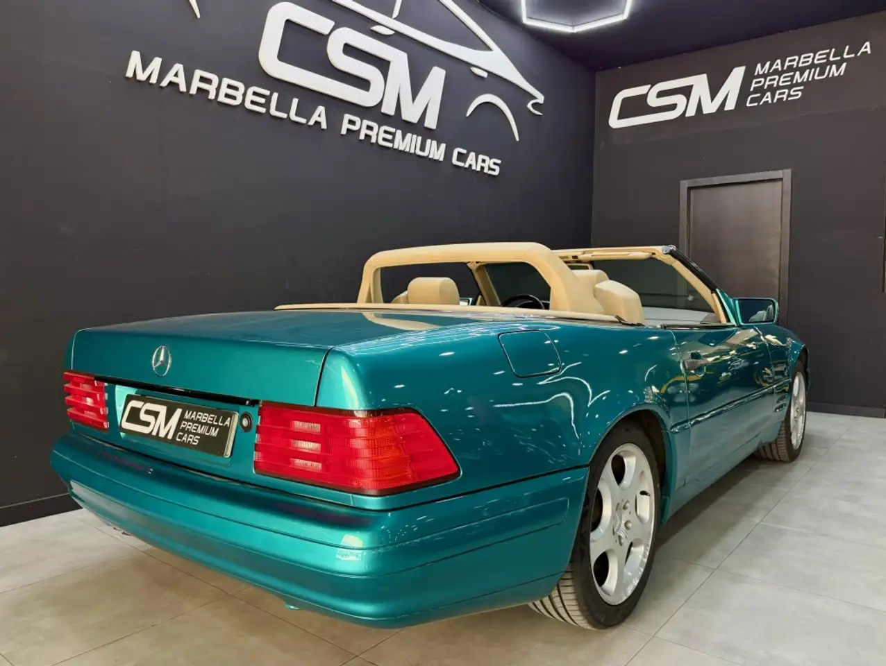 Mercedes-Benz SL 43 AMG 320, foto 3