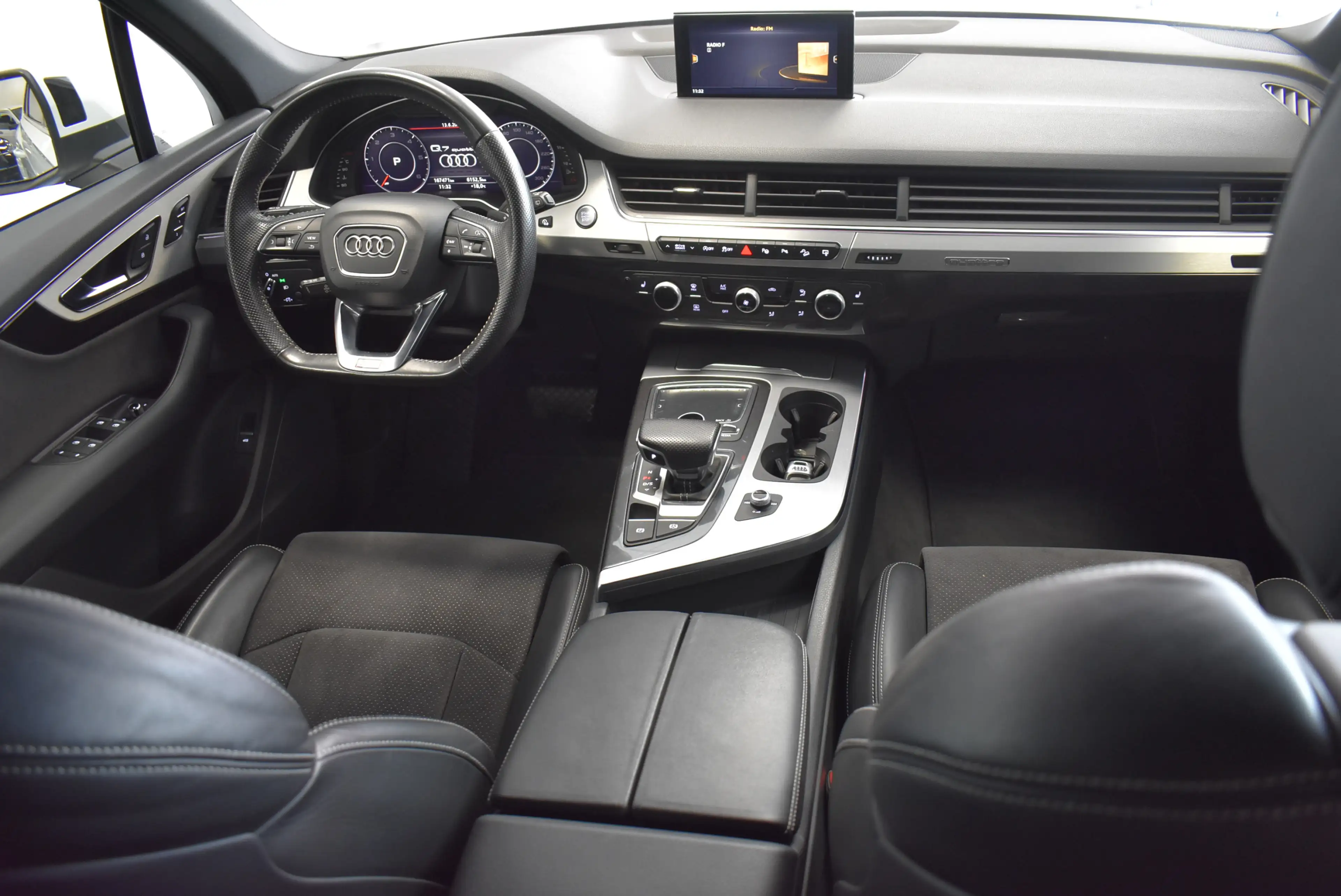 Audi Q7 3.0 TDI Quattro S-Line Virtual Navi LED Kamer — photo 5