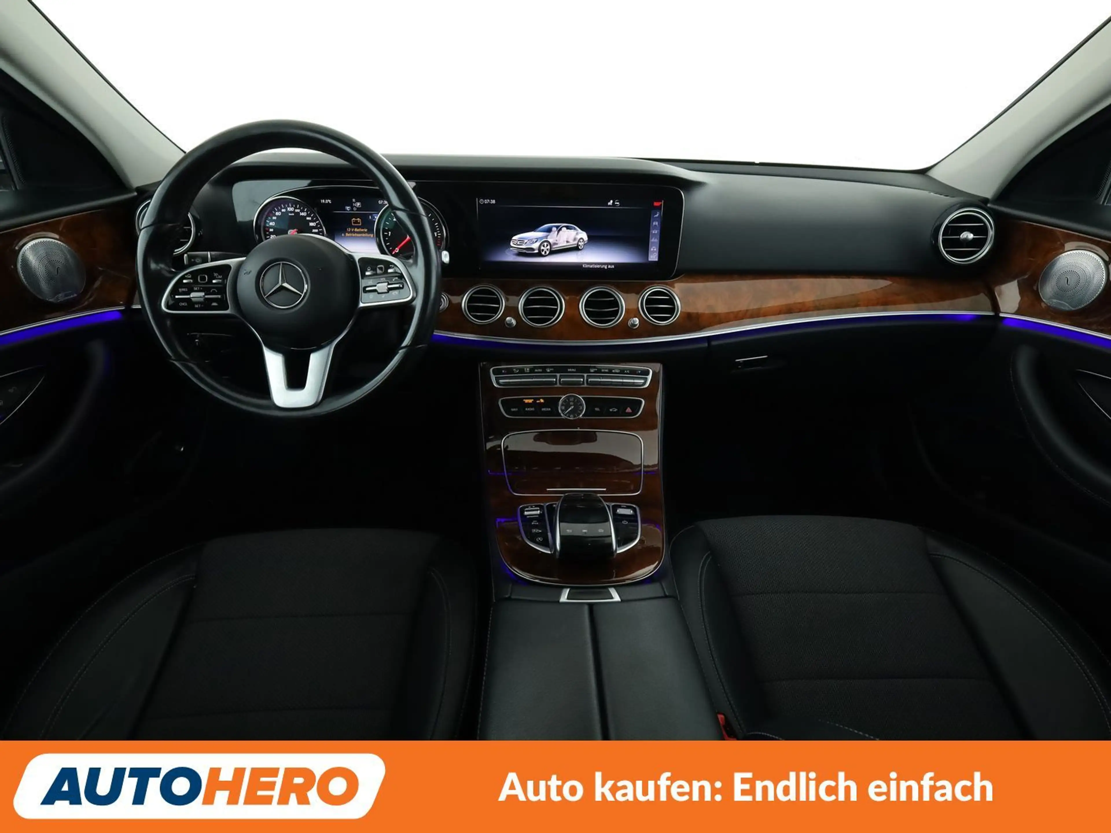 Mercedes-Benz E 220 d Exclusive Aut.*NAVI*PDC*ACC*SHZ* — photo 12