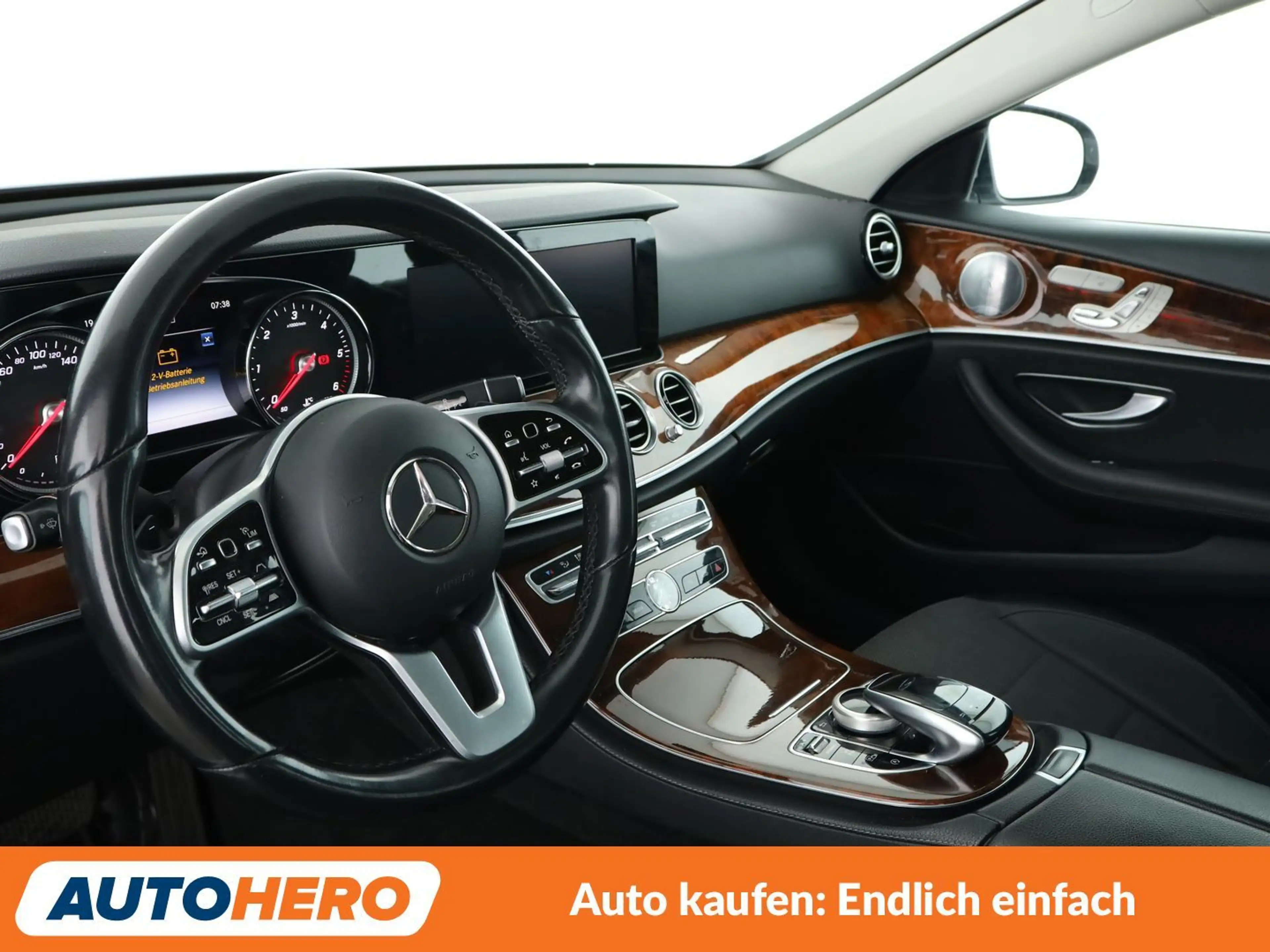 Mercedes-Benz E 220 d Exclusive Aut.*NAVI*PDC*ACC*SHZ* — photo 11