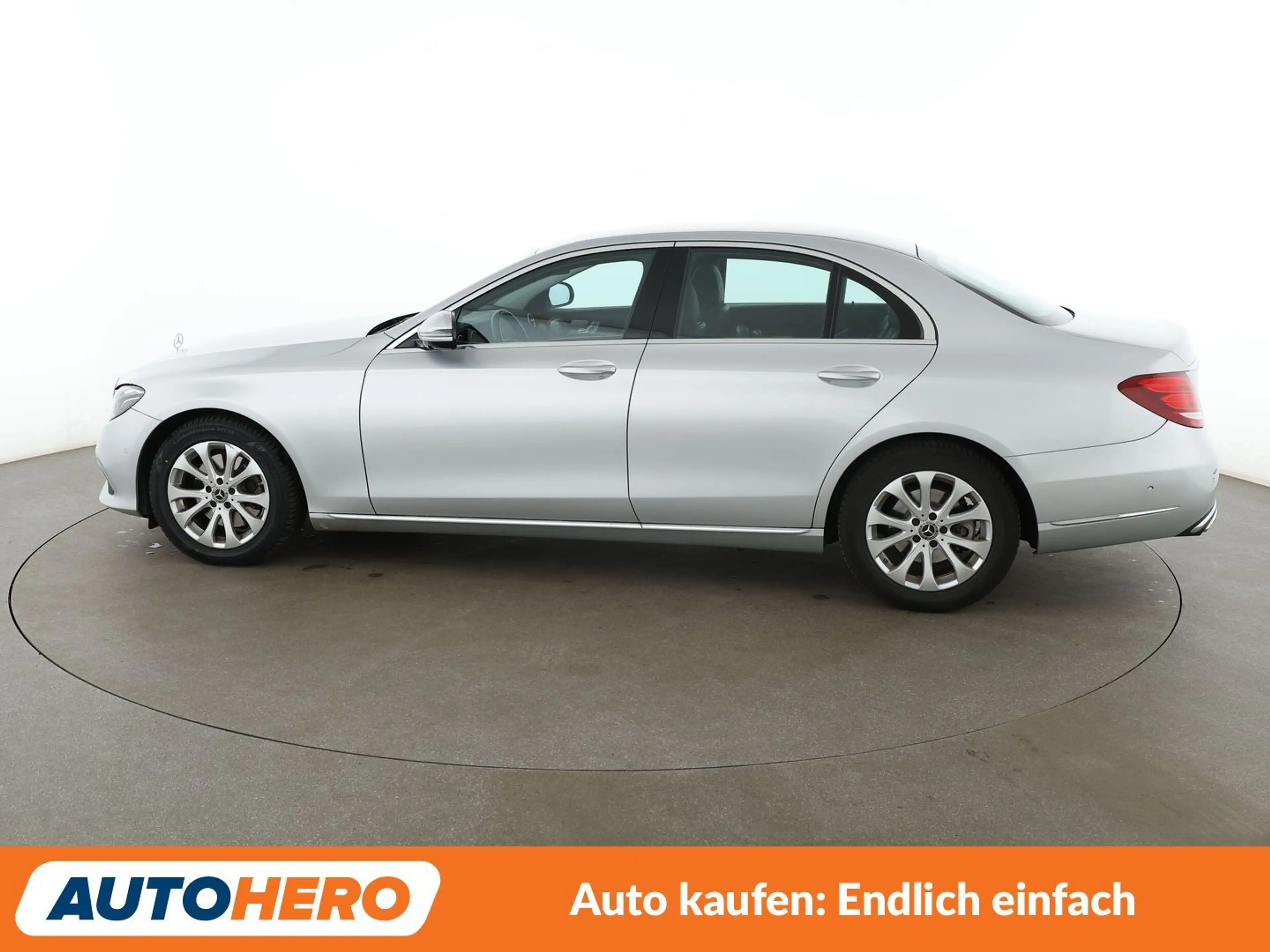 Mercedes-Benz E 220 d Exclusive Aut.*NAVI*PDC*ACC*SHZ* — photo 3