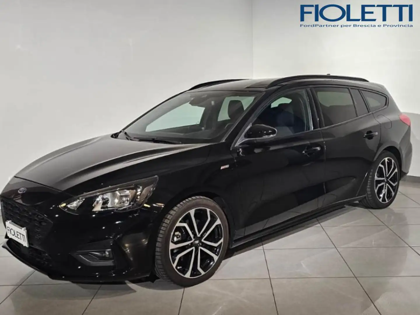 Ford Focus Focus 1.0 EcoBoost 125 CV automatico SW ST-Line Noir - 1