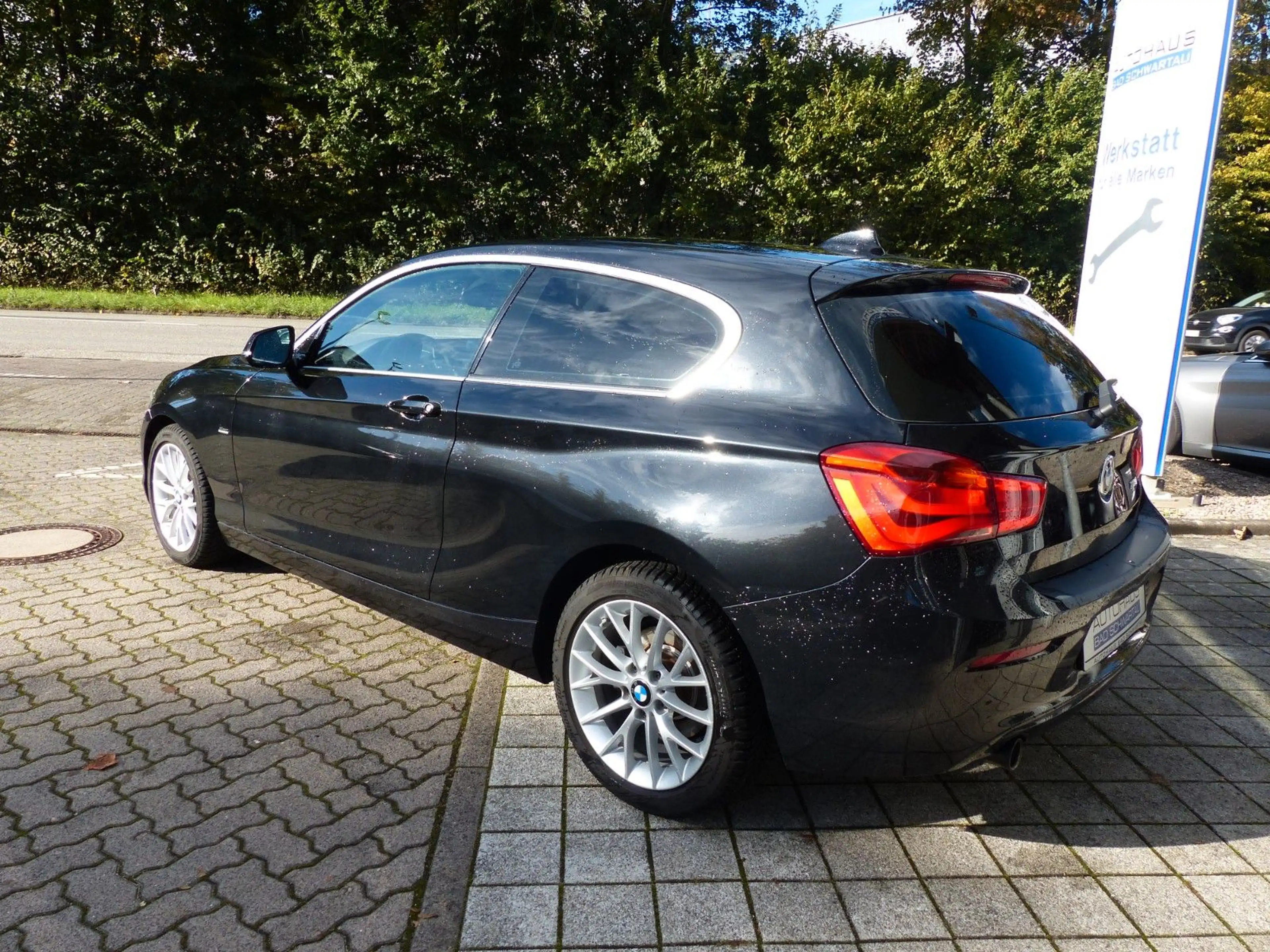 BMW 118 i 3trg. Aut. "Sport Line", Navi, LED, Hifi — photo 7