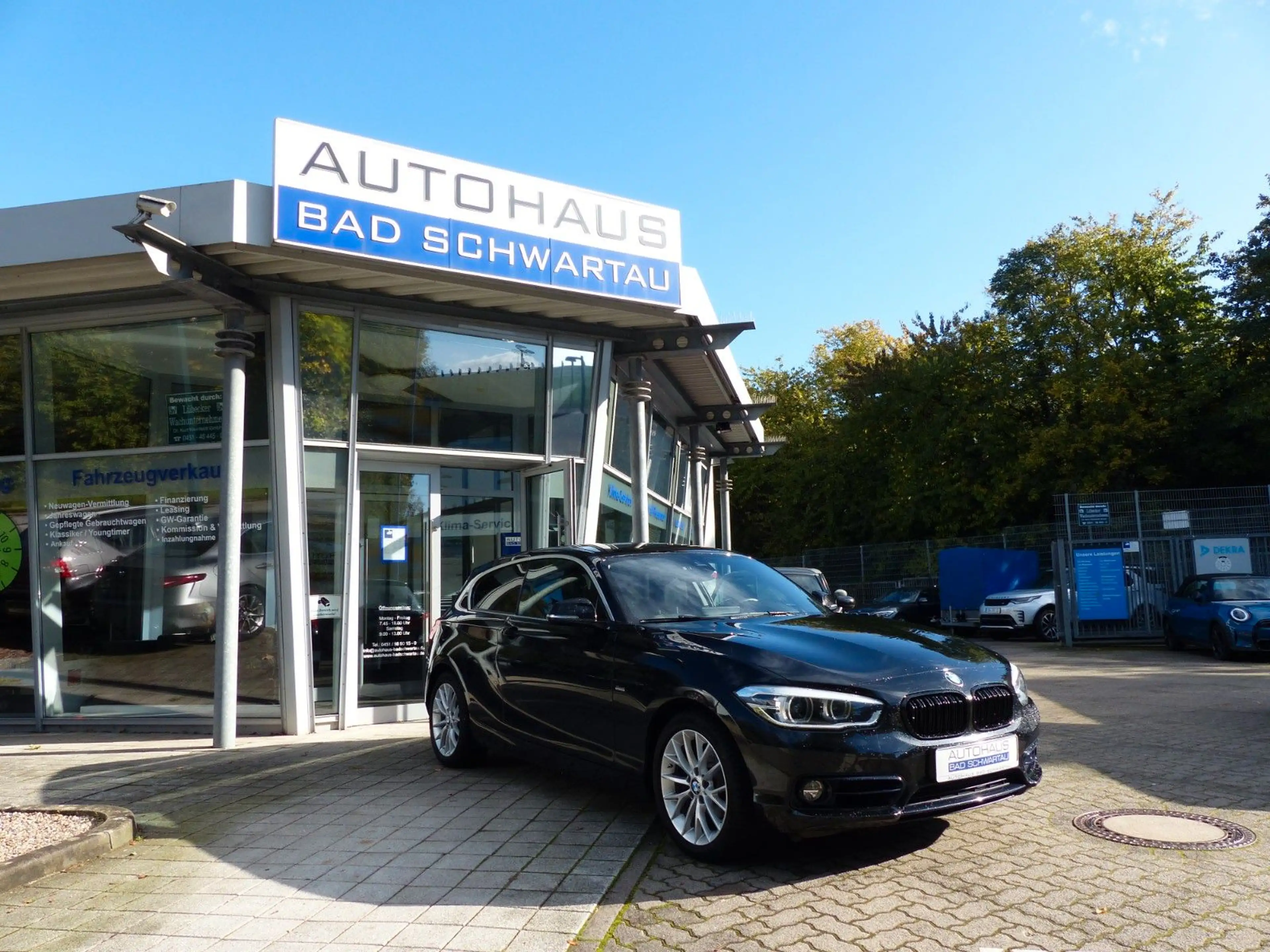 BMW 118 i 3trg. Aut. "Sport Line", Navi, LED, Hifi