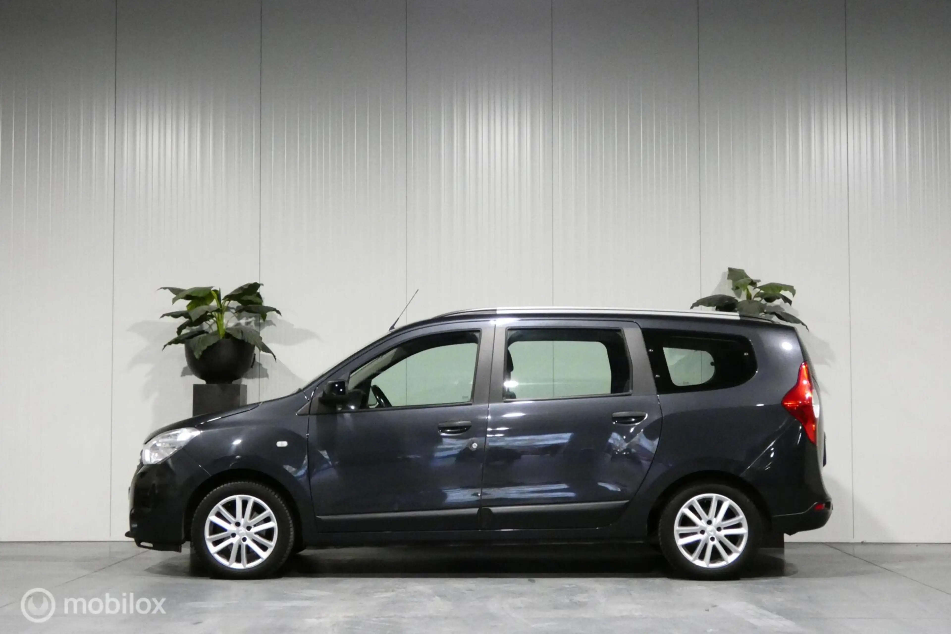 Dacia Lodgy 1.3 TCe Tech Road 7p. — photo 7