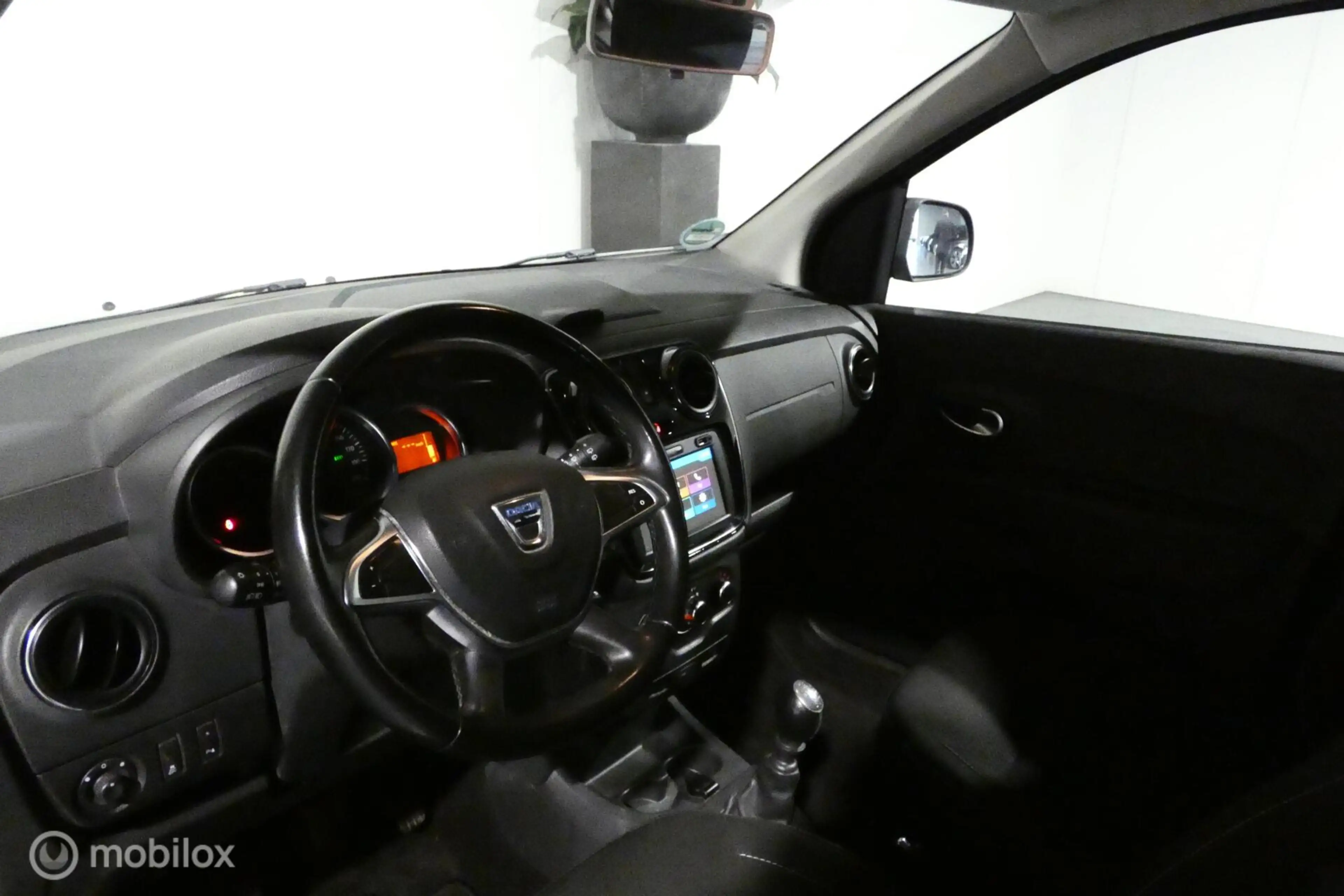 Dacia Lodgy 1.3 TCe Tech Road 7p. — photo 10
