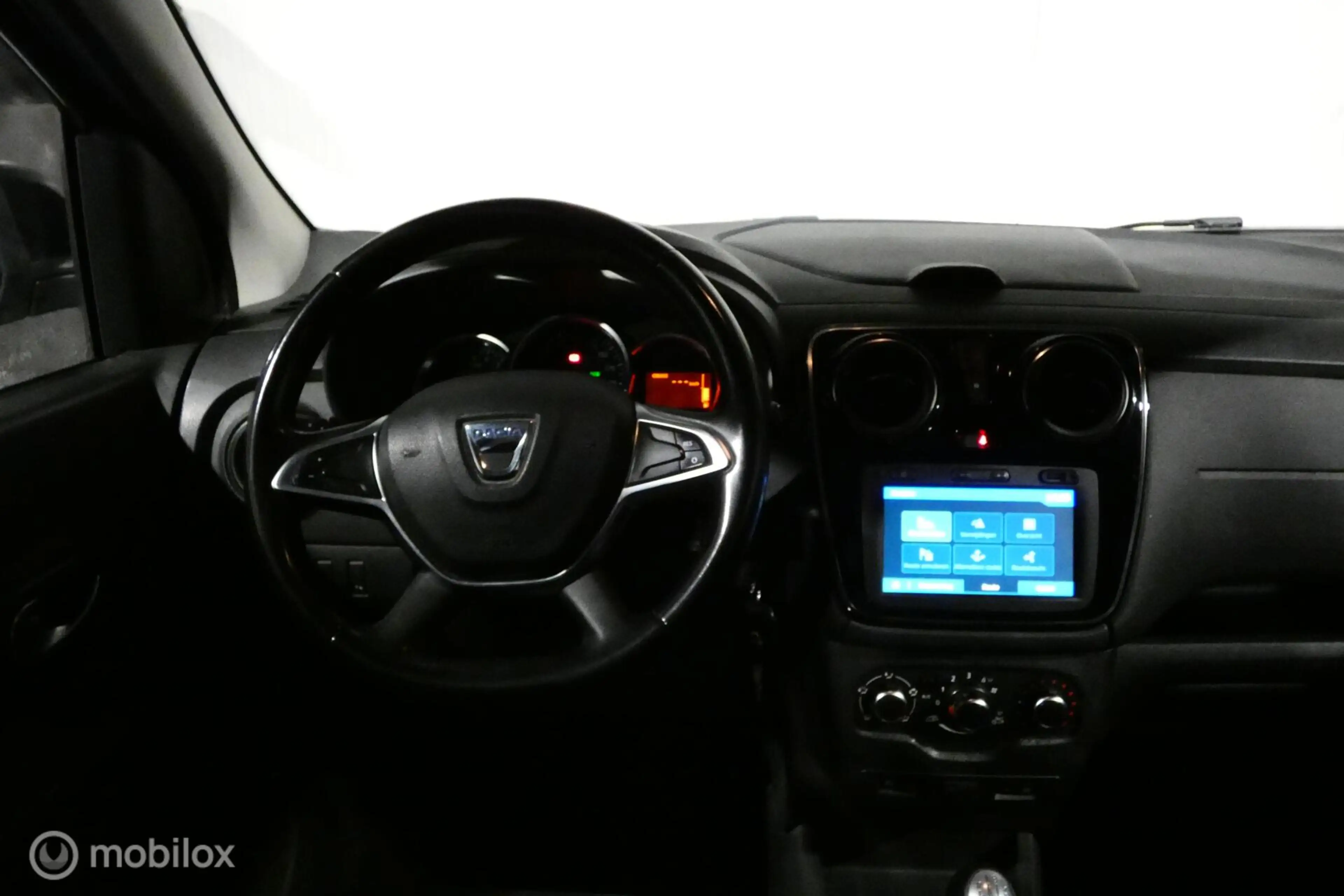 Dacia Lodgy 1.3 TCe Tech Road 7p. — photo 8