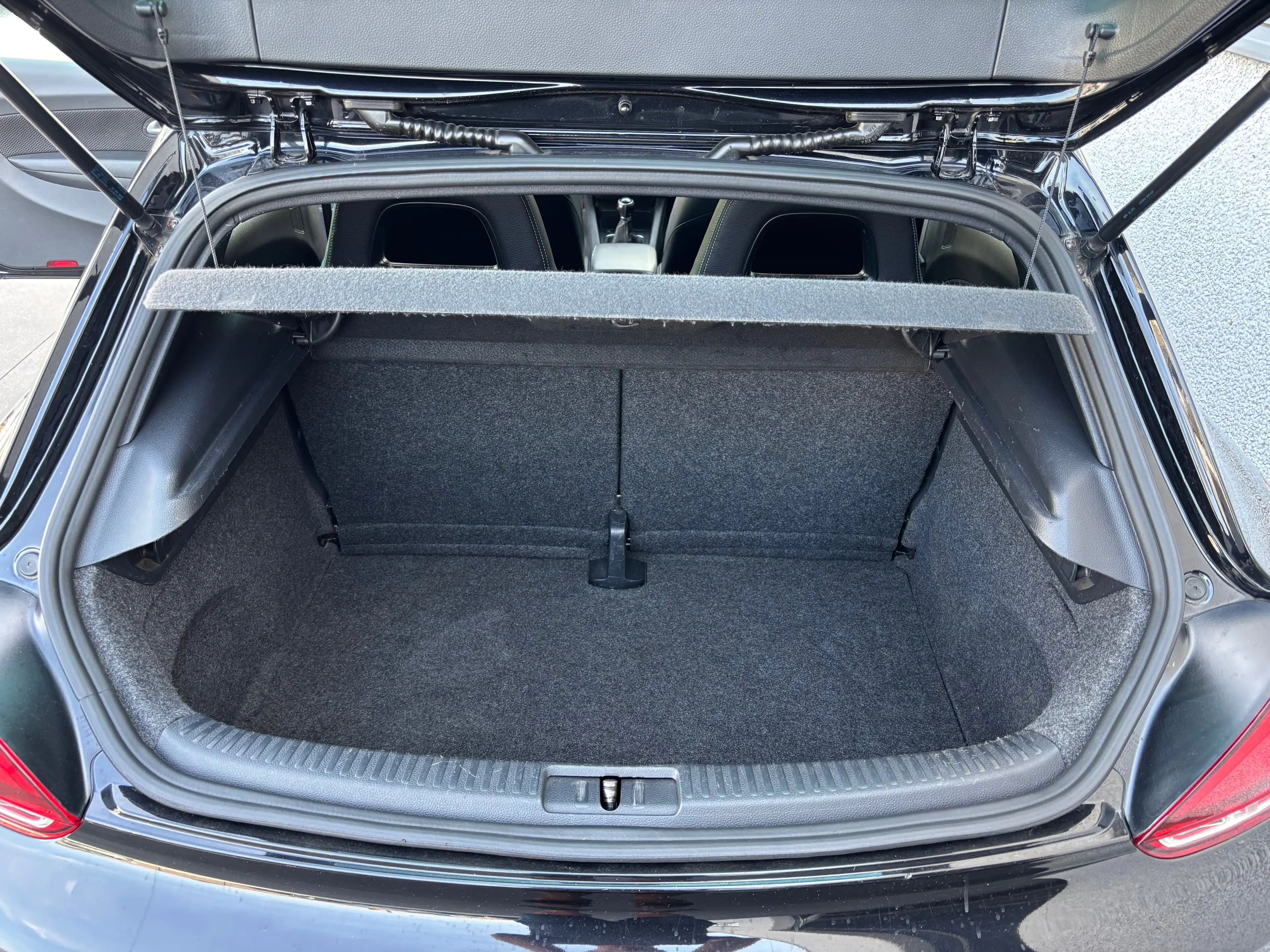 Volkswagen Scirocco Scirocco 1.4 TSI NAVI ALU CLIM PDC — photo 9