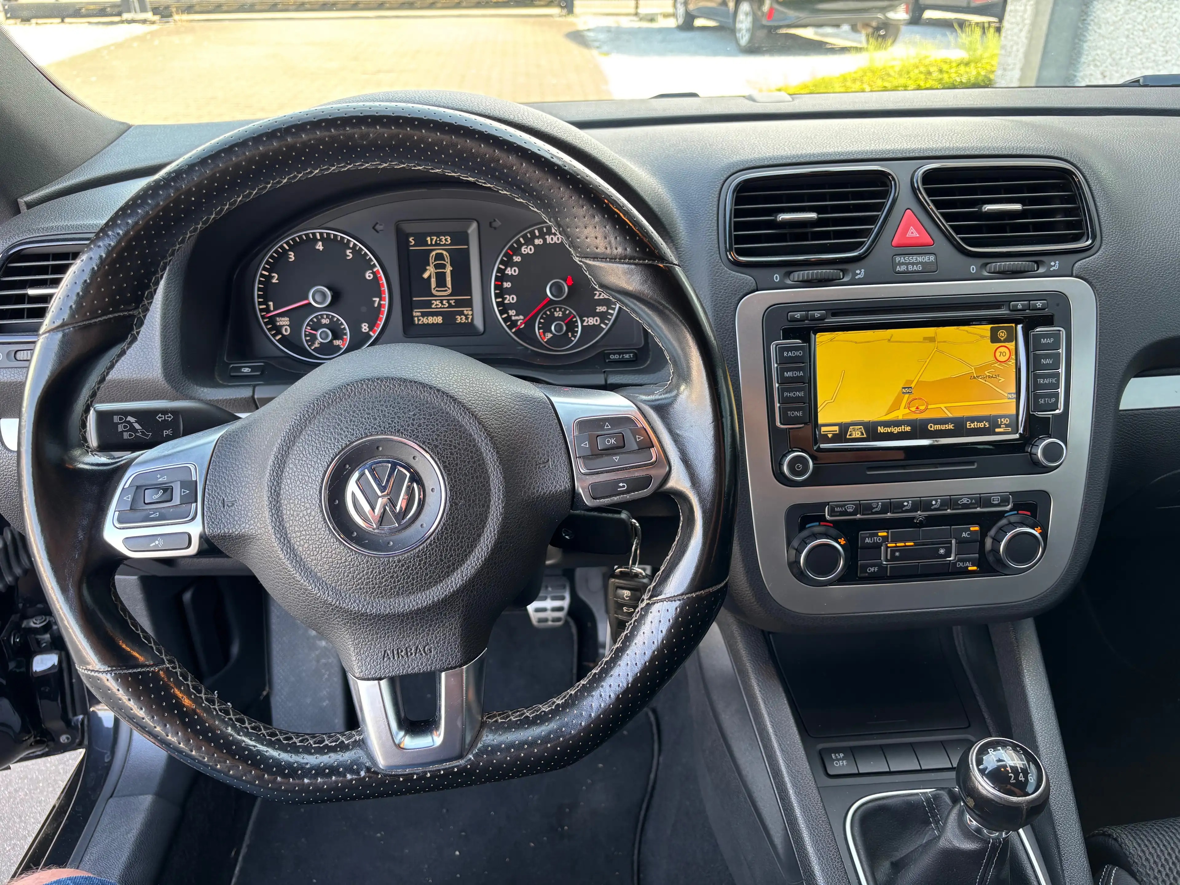 Volkswagen Scirocco Scirocco 1.4 TSI NAVI ALU CLIM PDC — photo 13